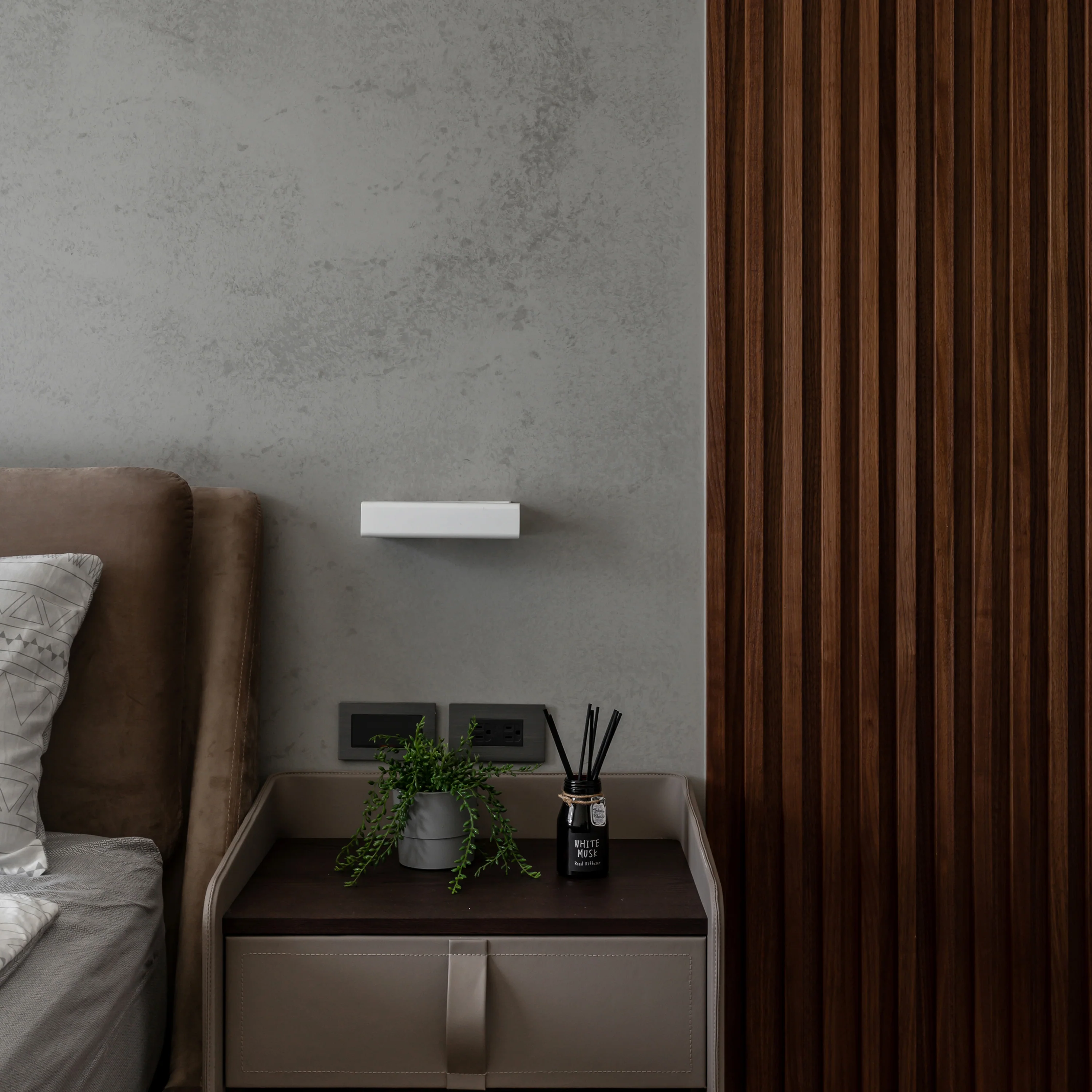 Mumu Wall Light - Image 6