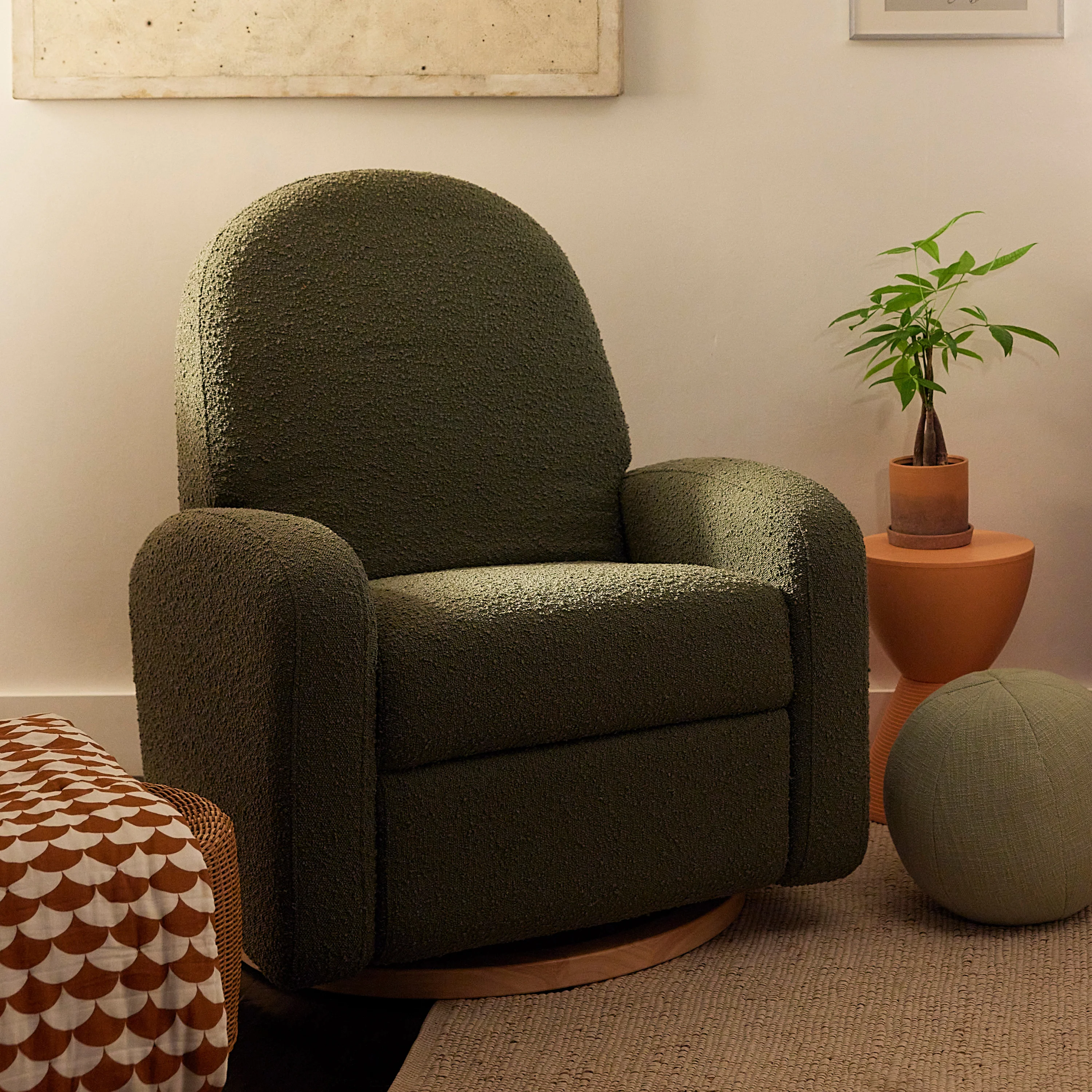 Nami Glider Recliner w/ Electronic Control and USB - Image 22