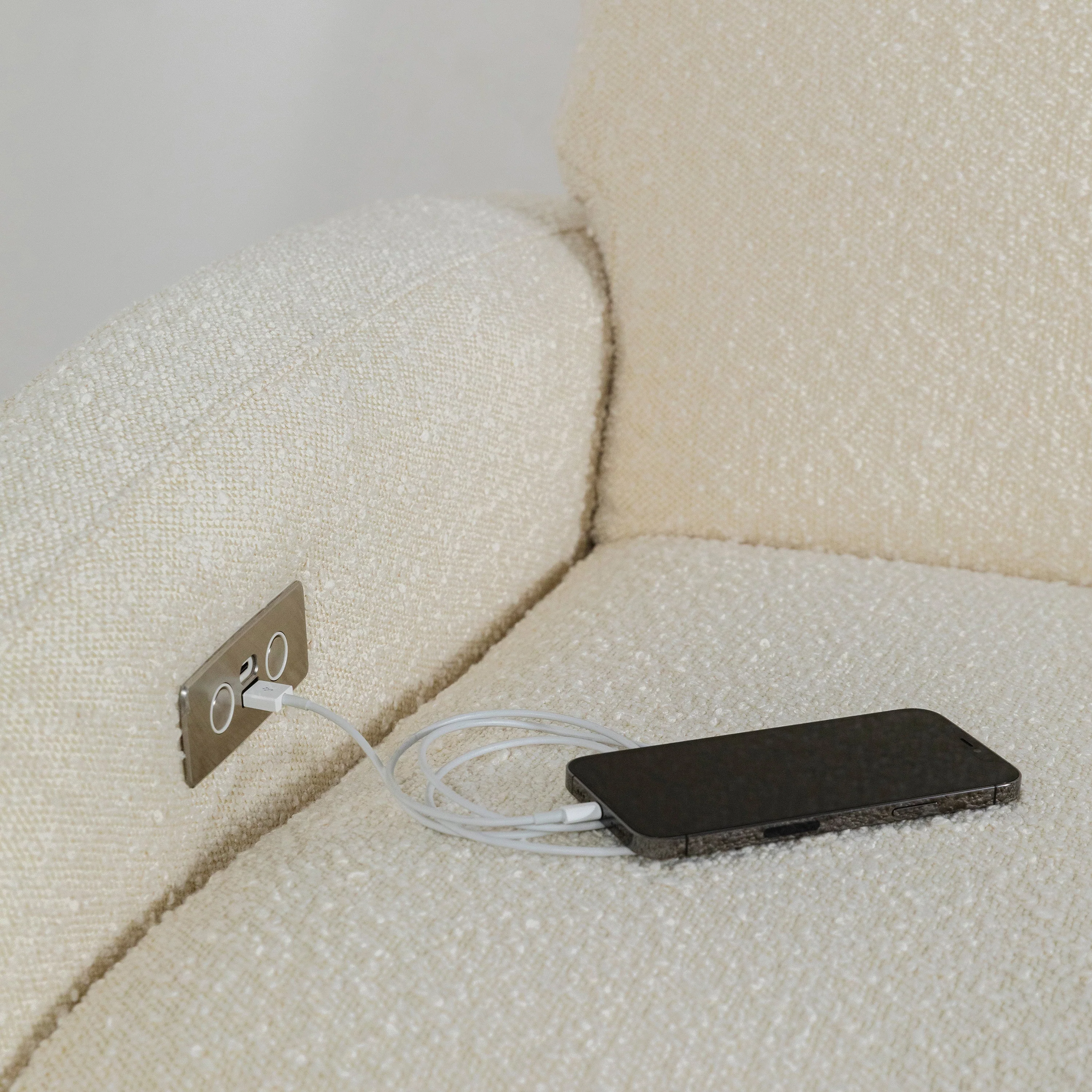 Nami Glider Recliner w/ Electronic Control and USB - Image 32
