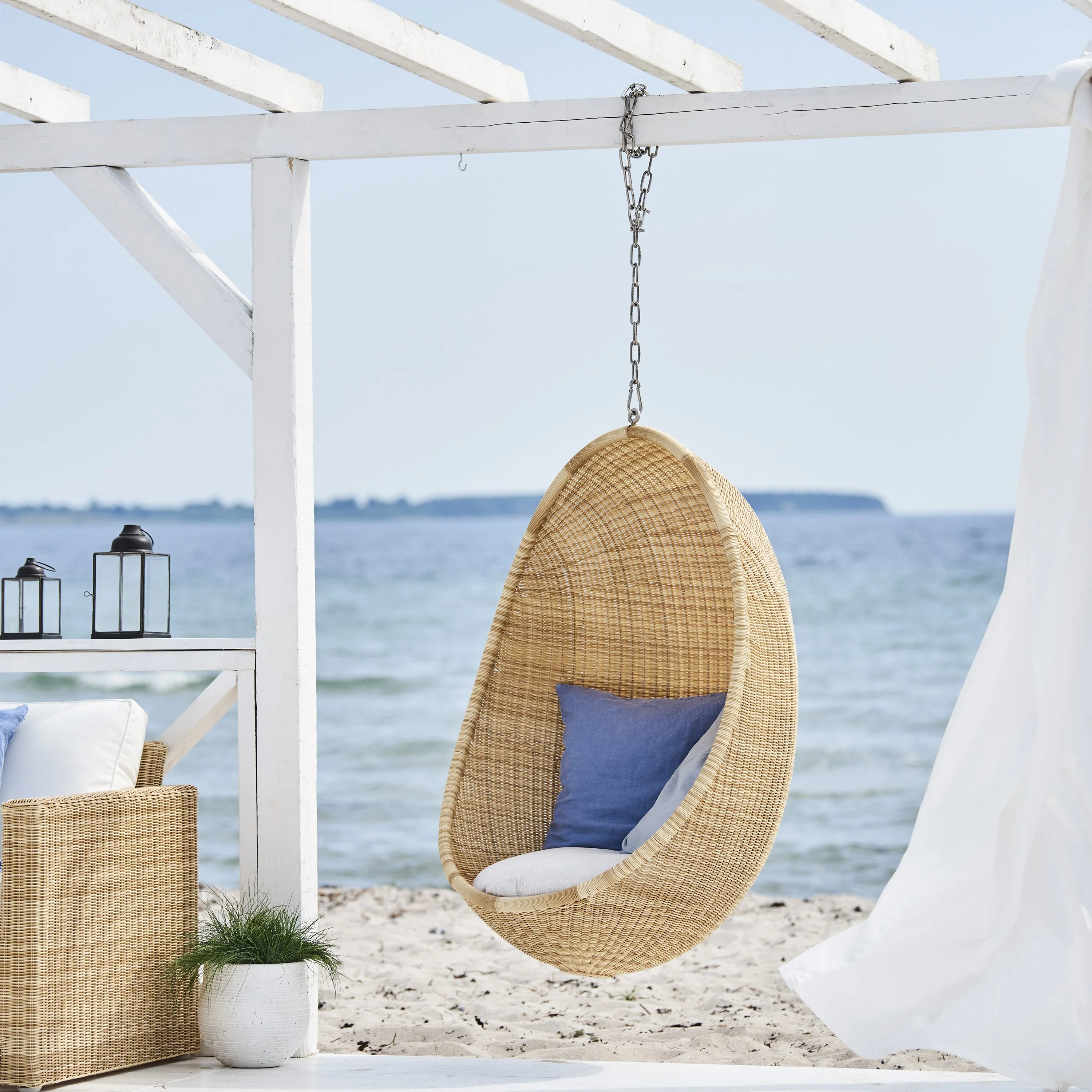 Nanna Ditzel Outdoor Hanging Egg Chair - Image 13