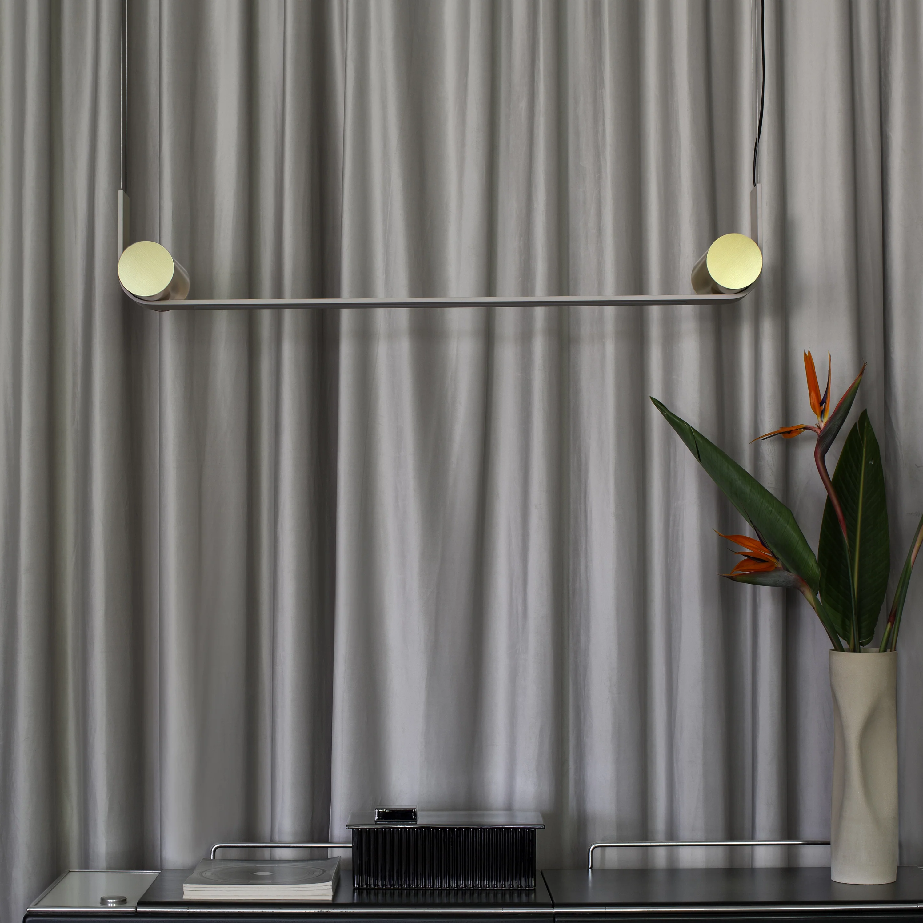 Nastro Linear LED Pendant Light - Image 4