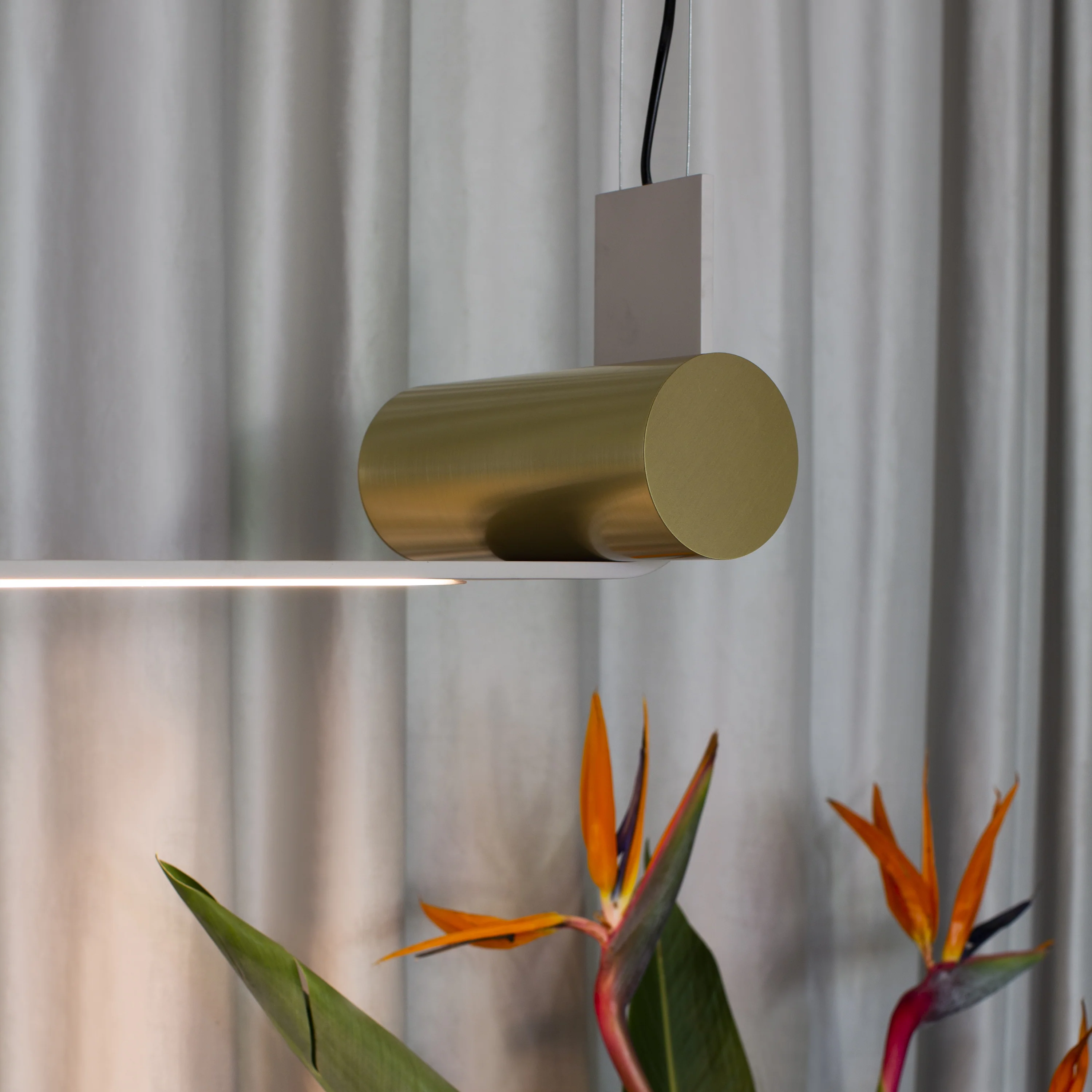 Nastro Linear LED Pendant Light - Image 6