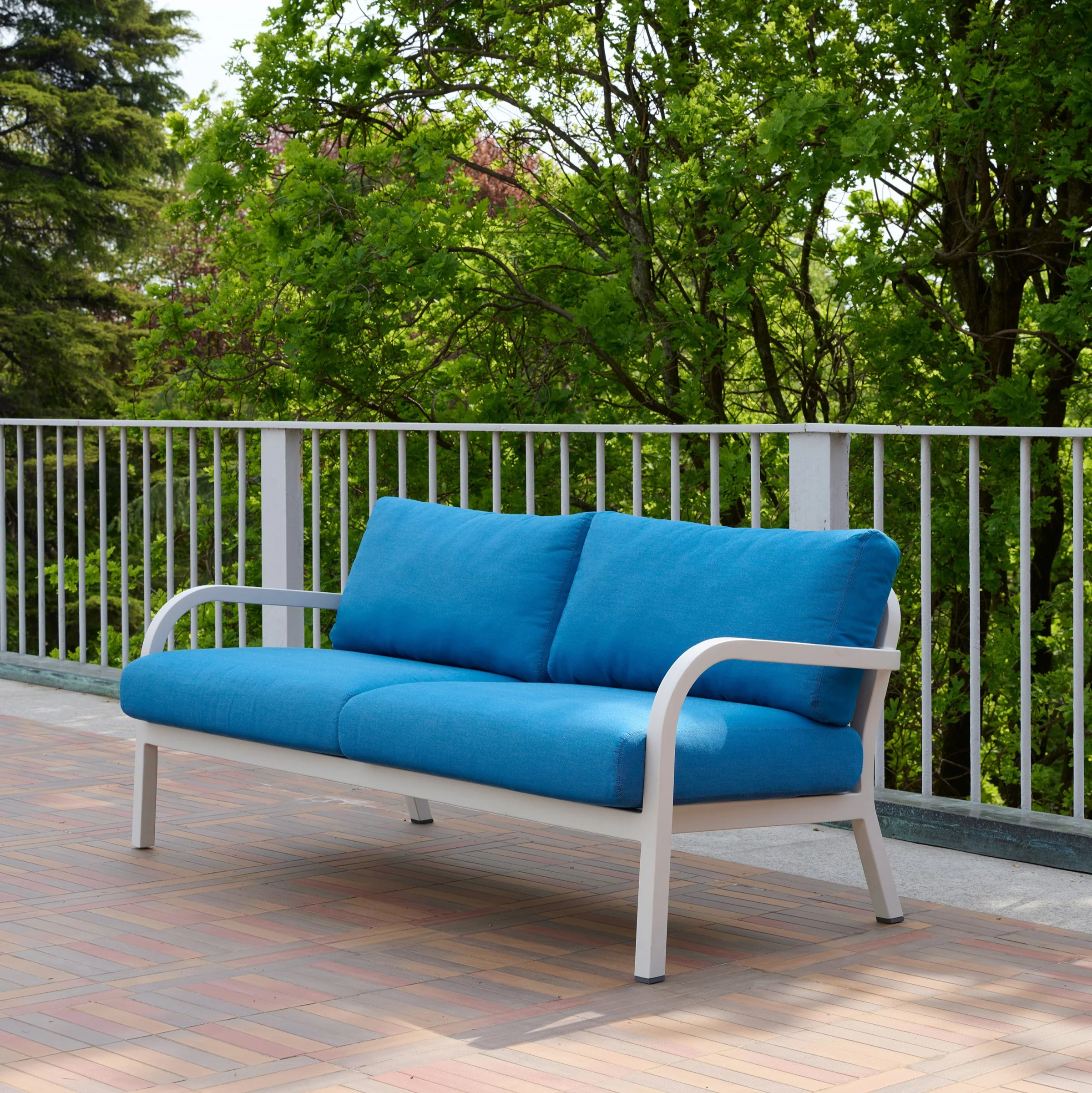 Navy Outdoor 2-Seater Sofa - Image 2