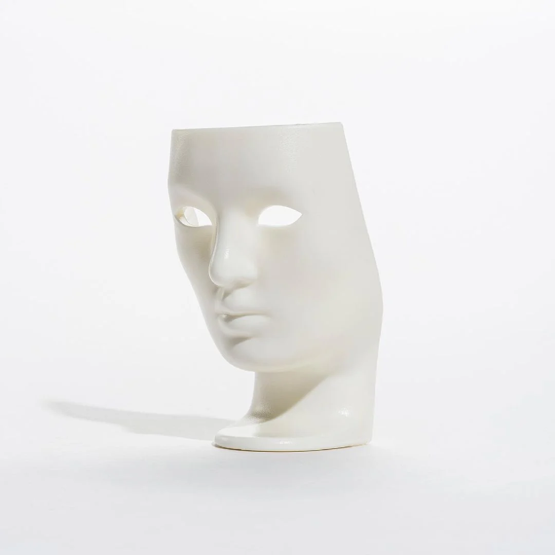 Nemo Miniature Armchair Figure - Image 15