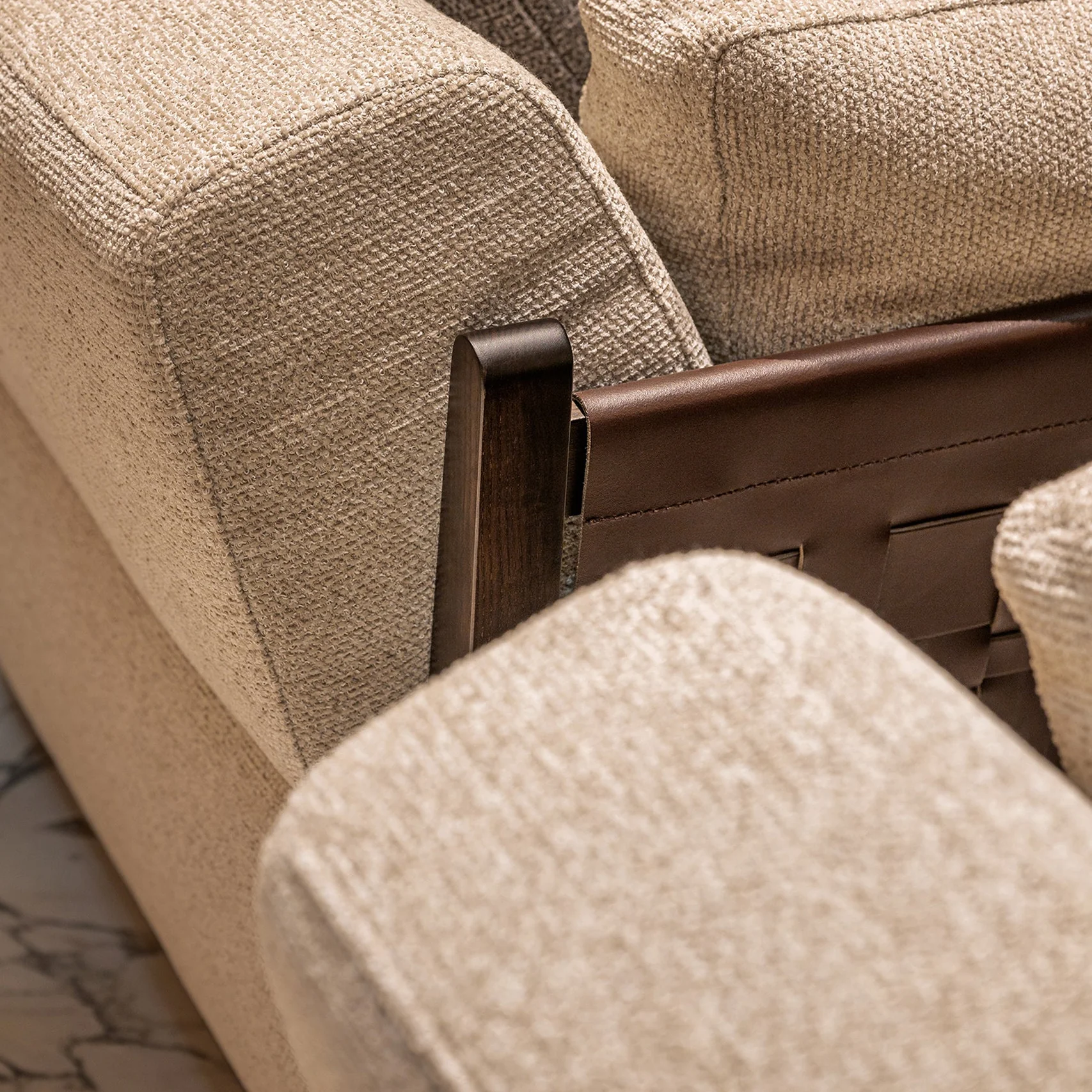 Net Lounge Chair - Image 5