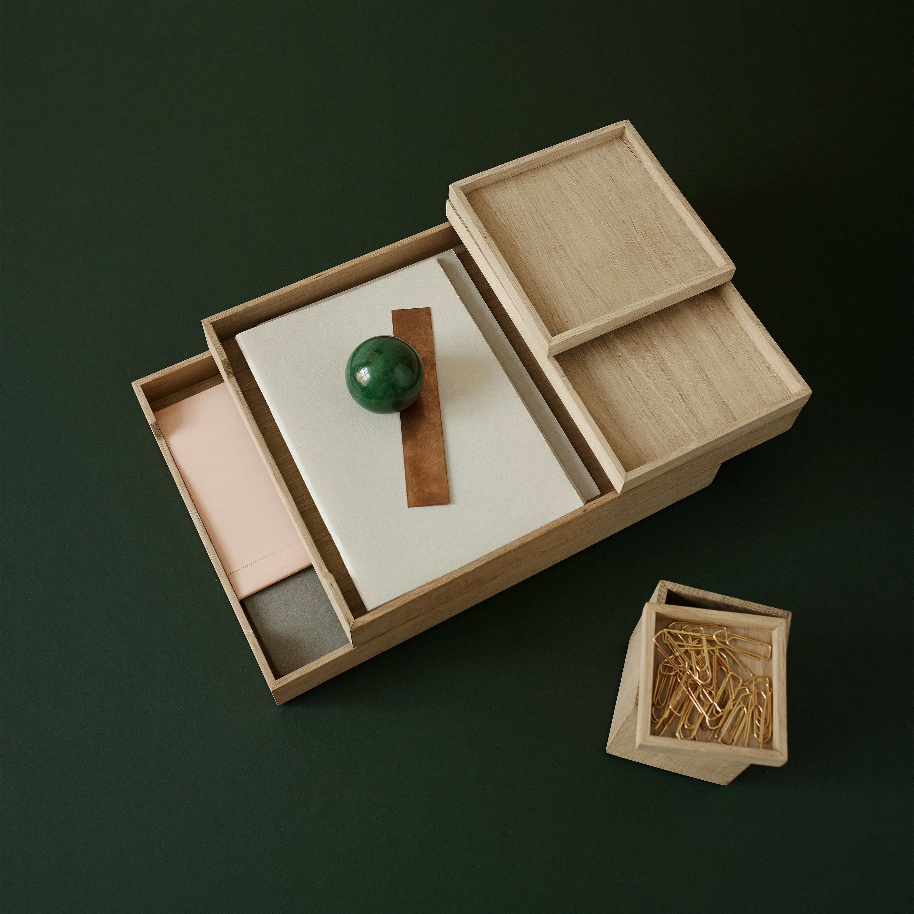 Nomad Pen Holder and Tray - Image 6