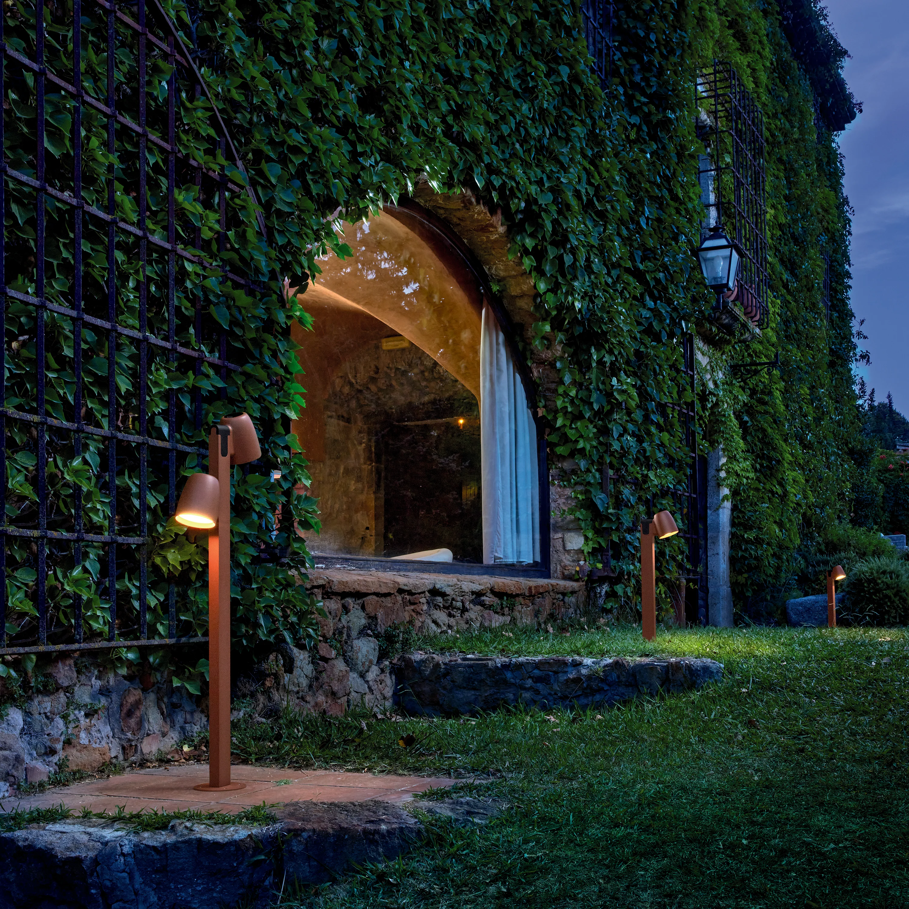 Nut Outdoor LED Bollard Light - Image 2