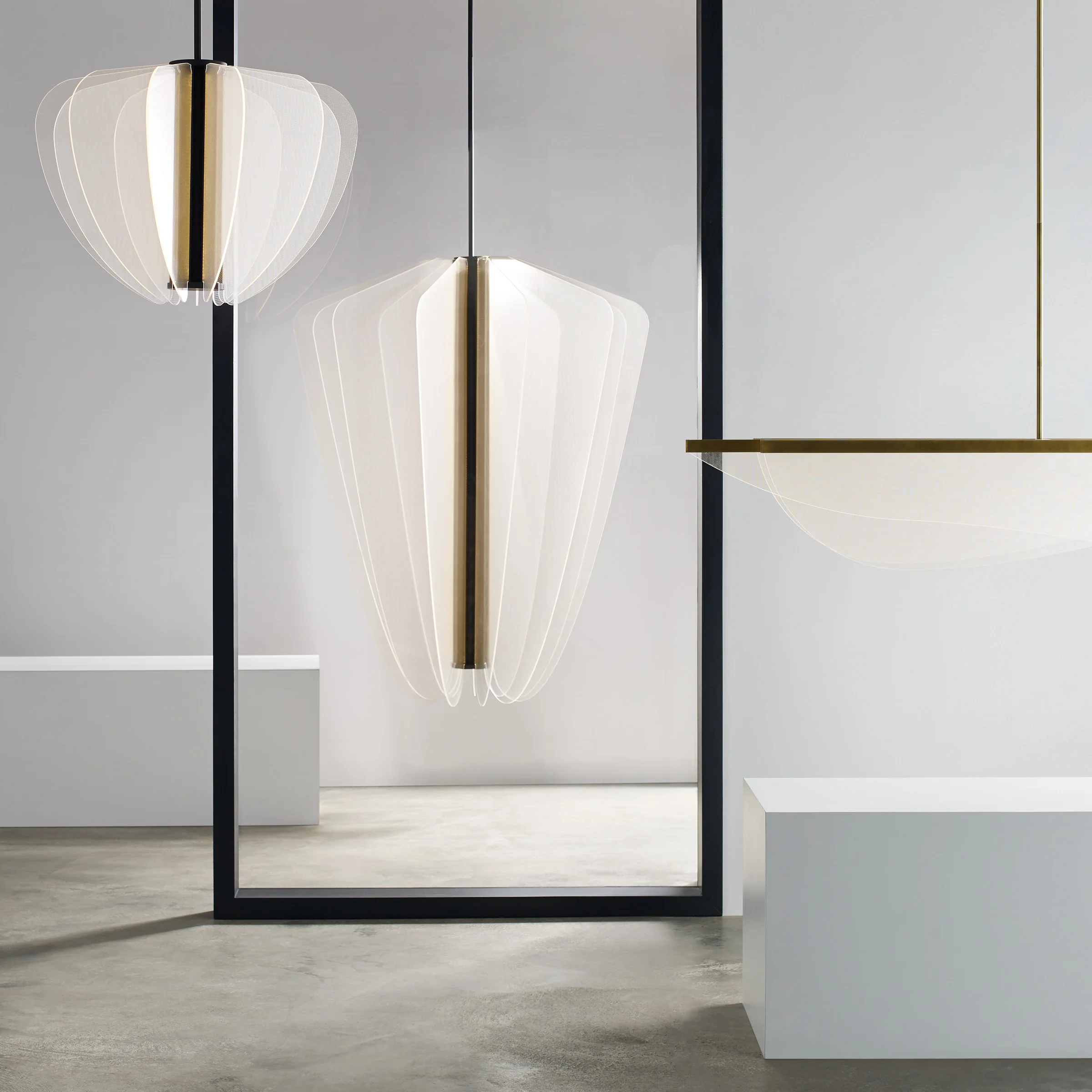 Sean Lavin Nyra Chandelier - Image 8