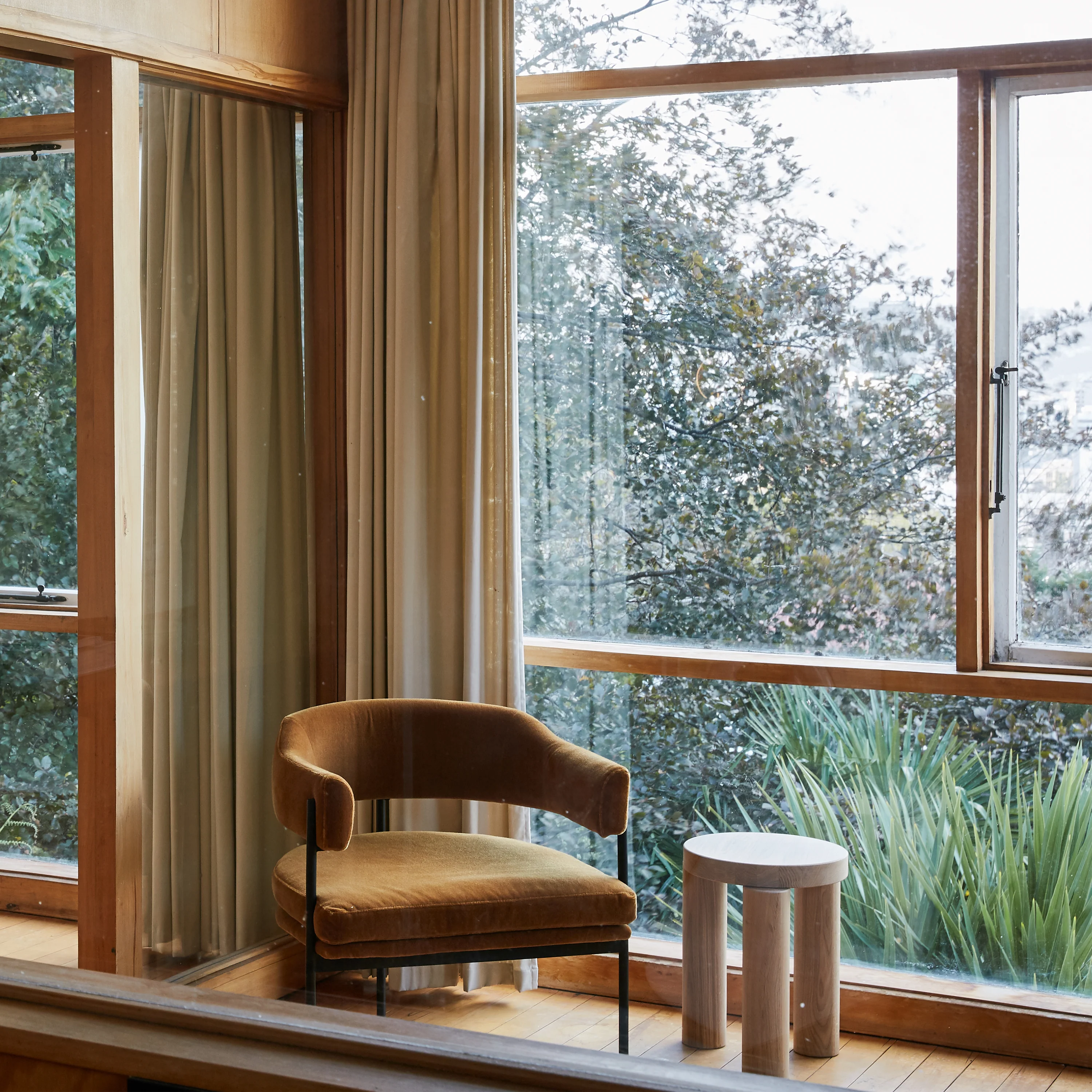 Offset Side Table - Image 10