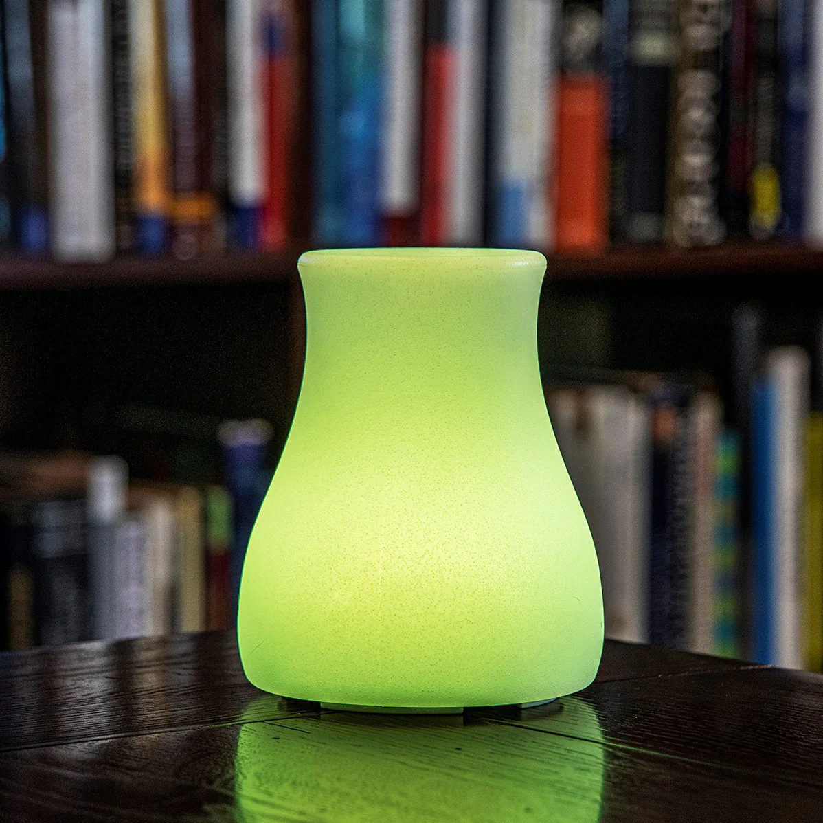 Olio Outdoor Bluetooth LED Table Lamp - Image 4