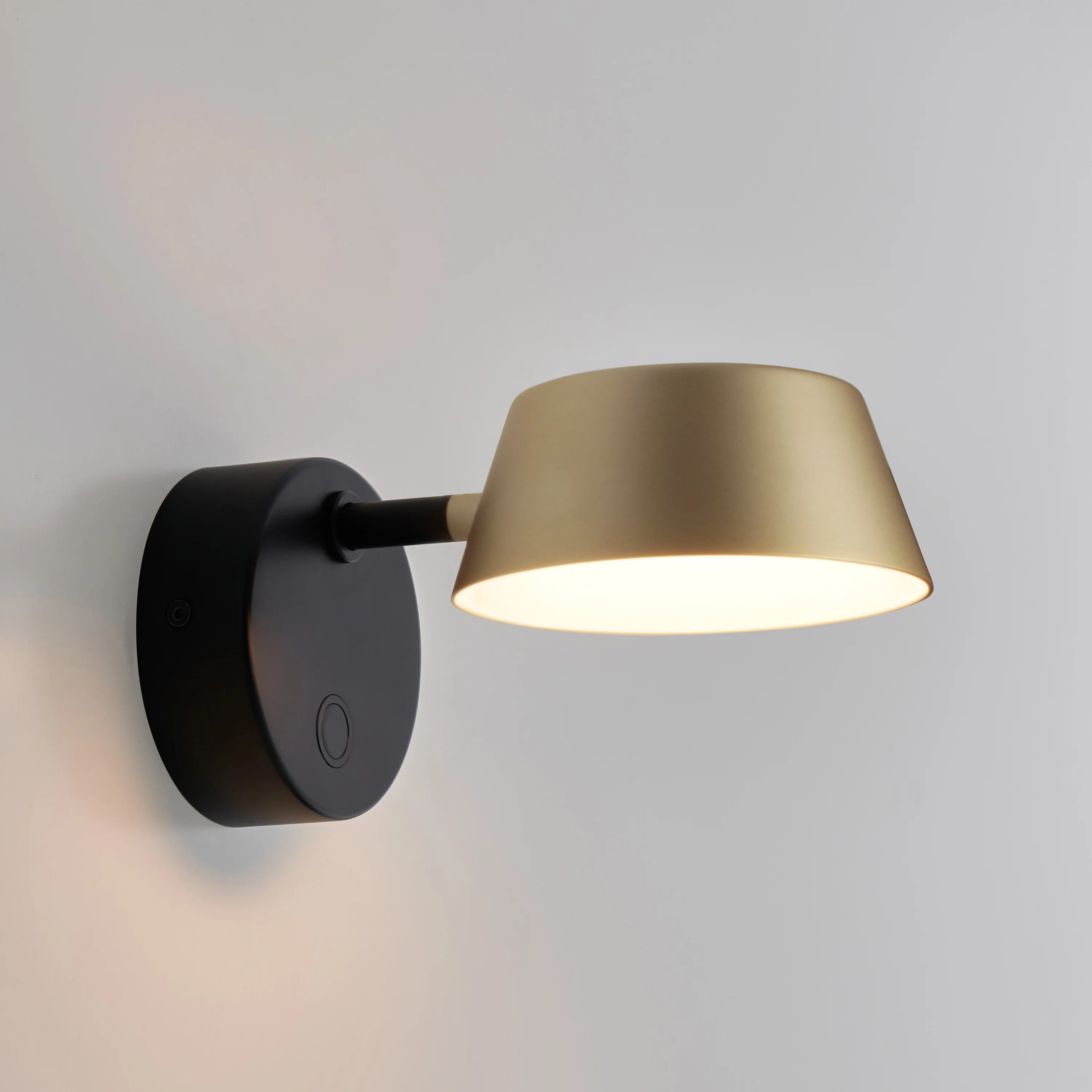 OLO Wall Light - Image 7