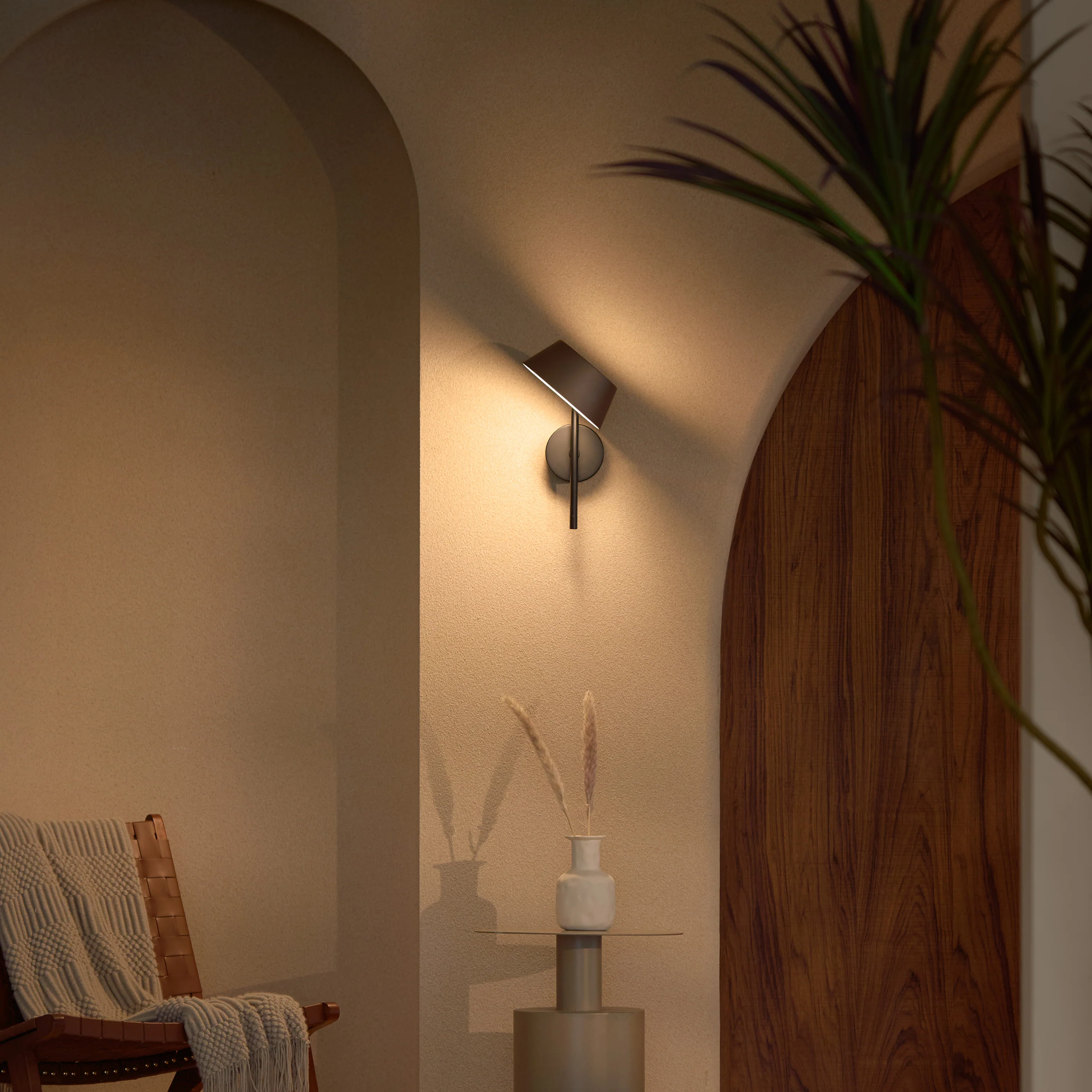 Olo XL WU Wall Sconce - Image 10