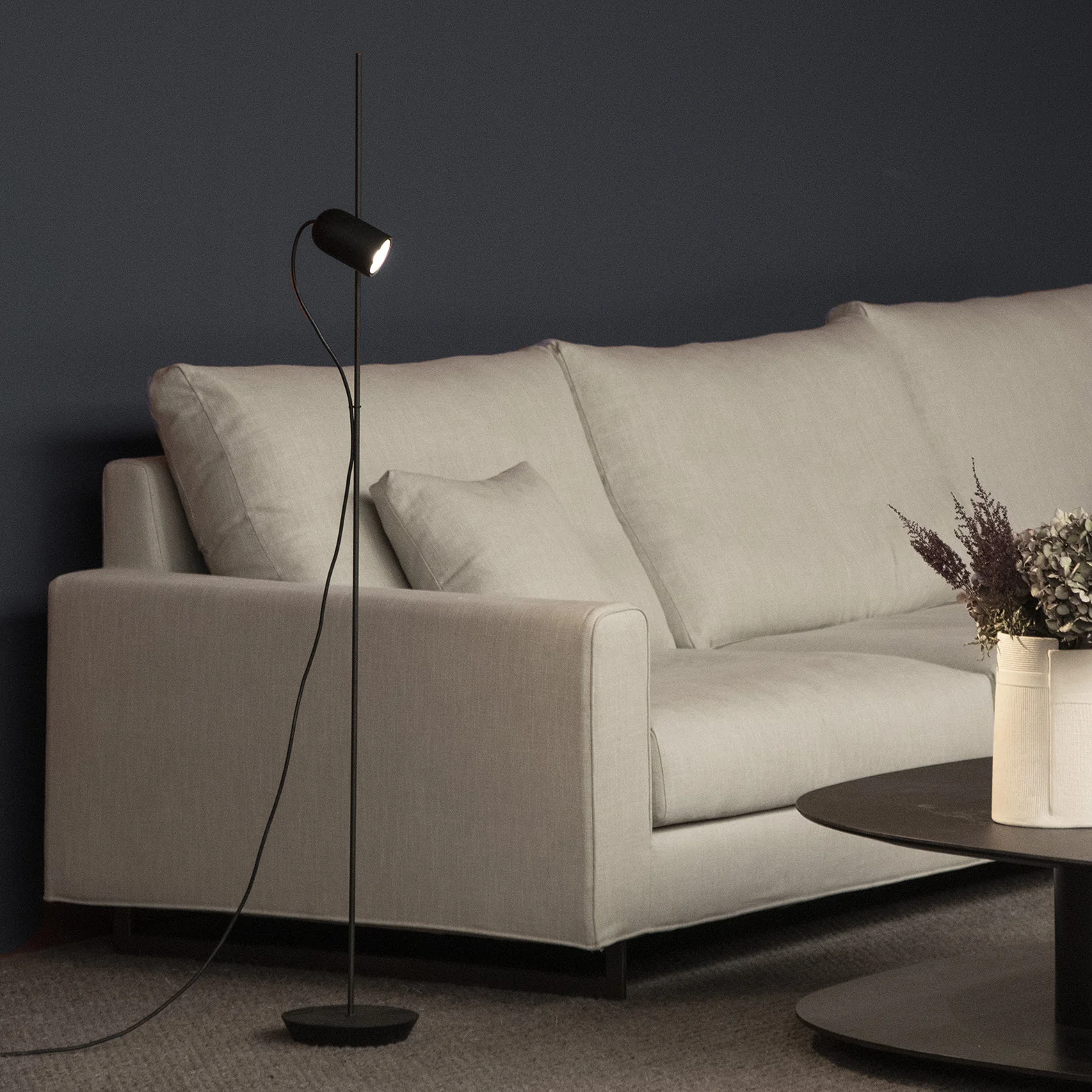 Onfa Floor Lamp - Image 5