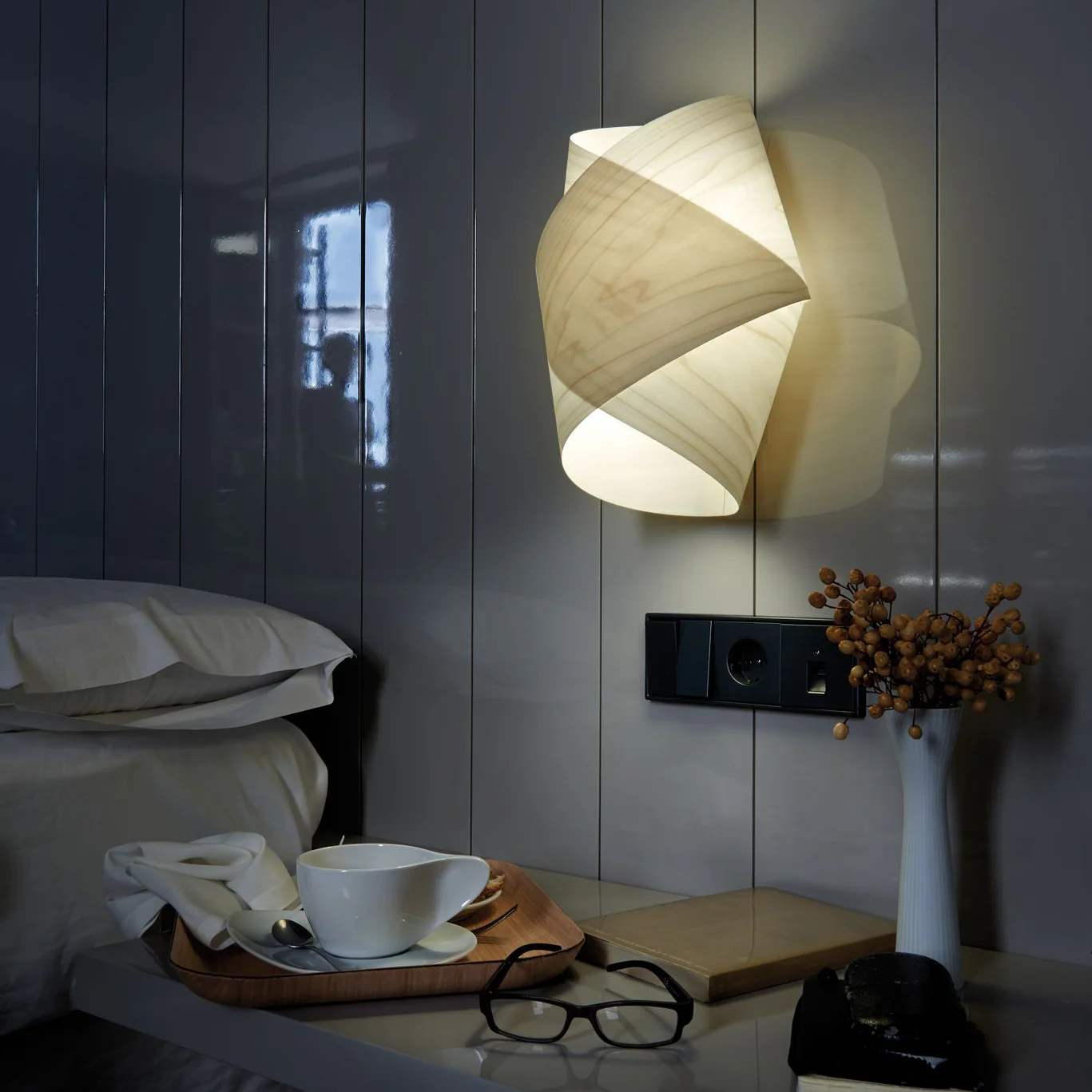 Orbit Sconce - Image 17