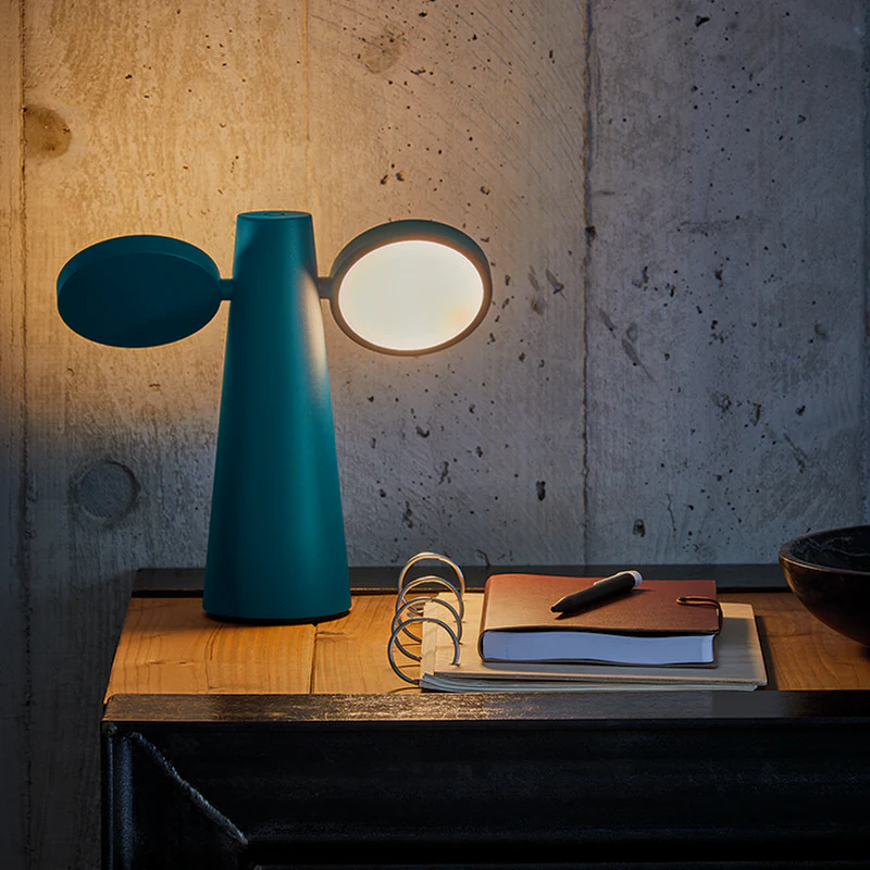 Oto Portable Outdoor Table Lamp - Image 10