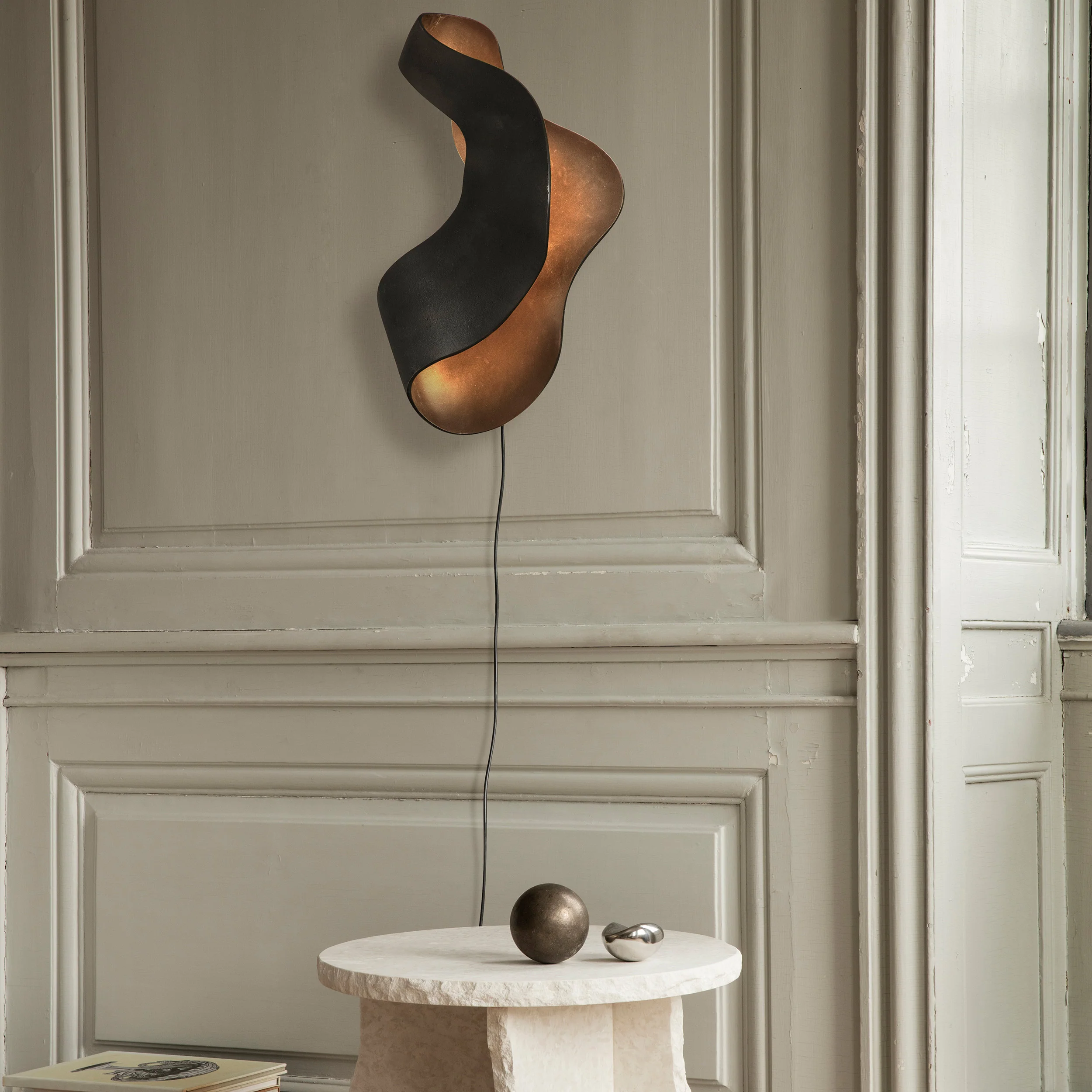 Oyster Wall Lamp - Image 6