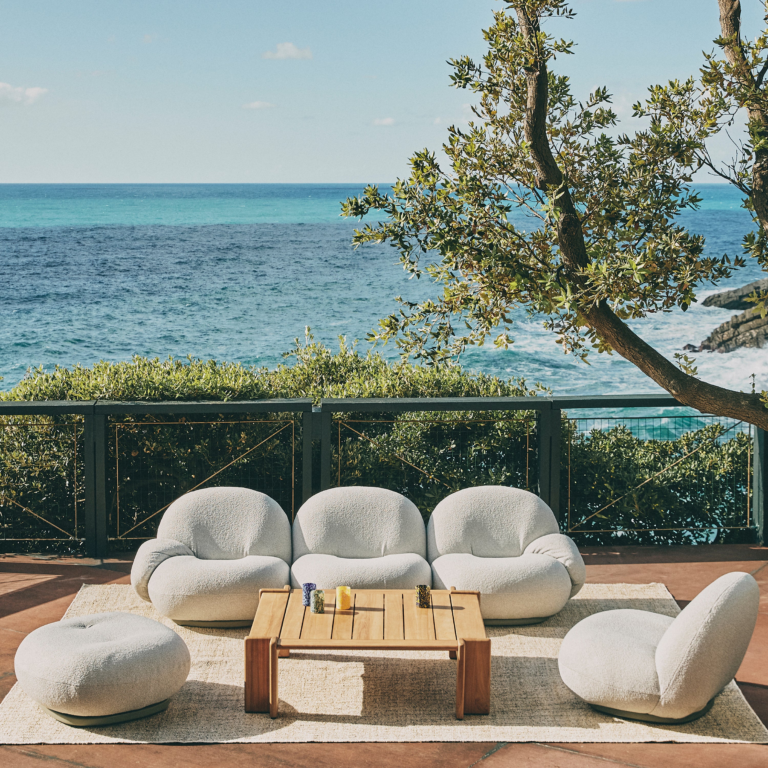 Pacha Outdoor Sofa With Armrests - Image 2