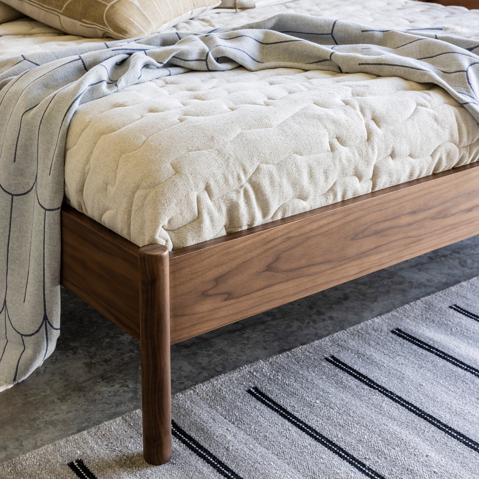 Pala Bed - Image 9