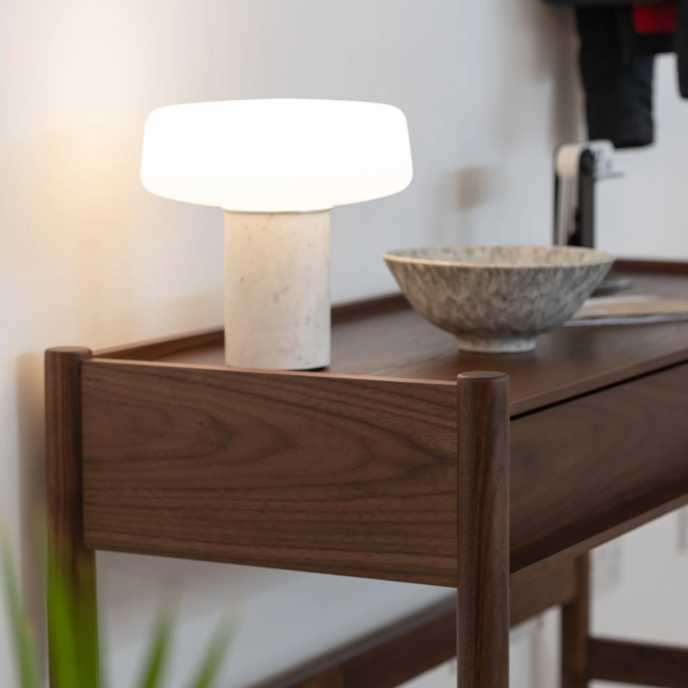 Pala Console Table - Image 6