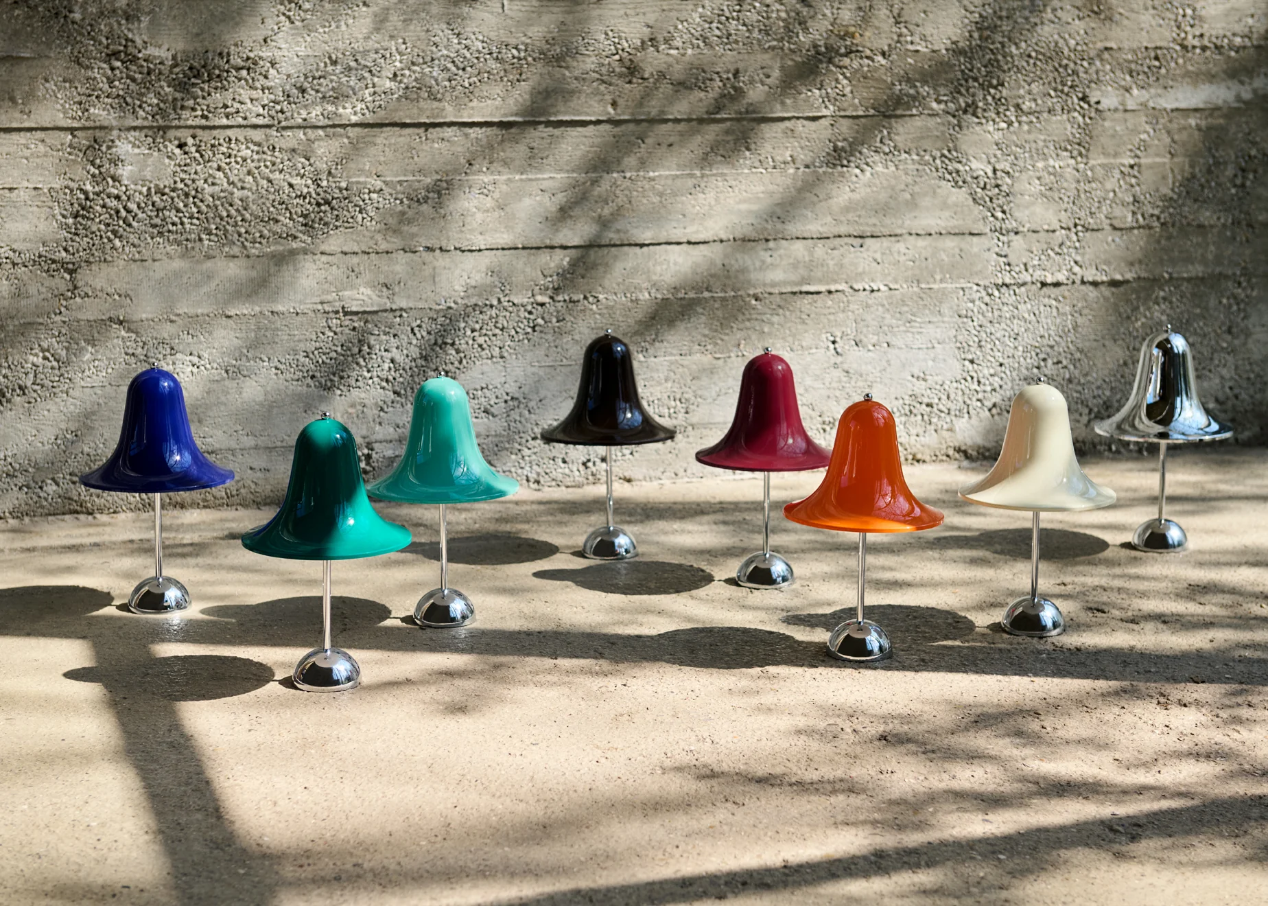 Pantop Portable Table Lamp - Image 22