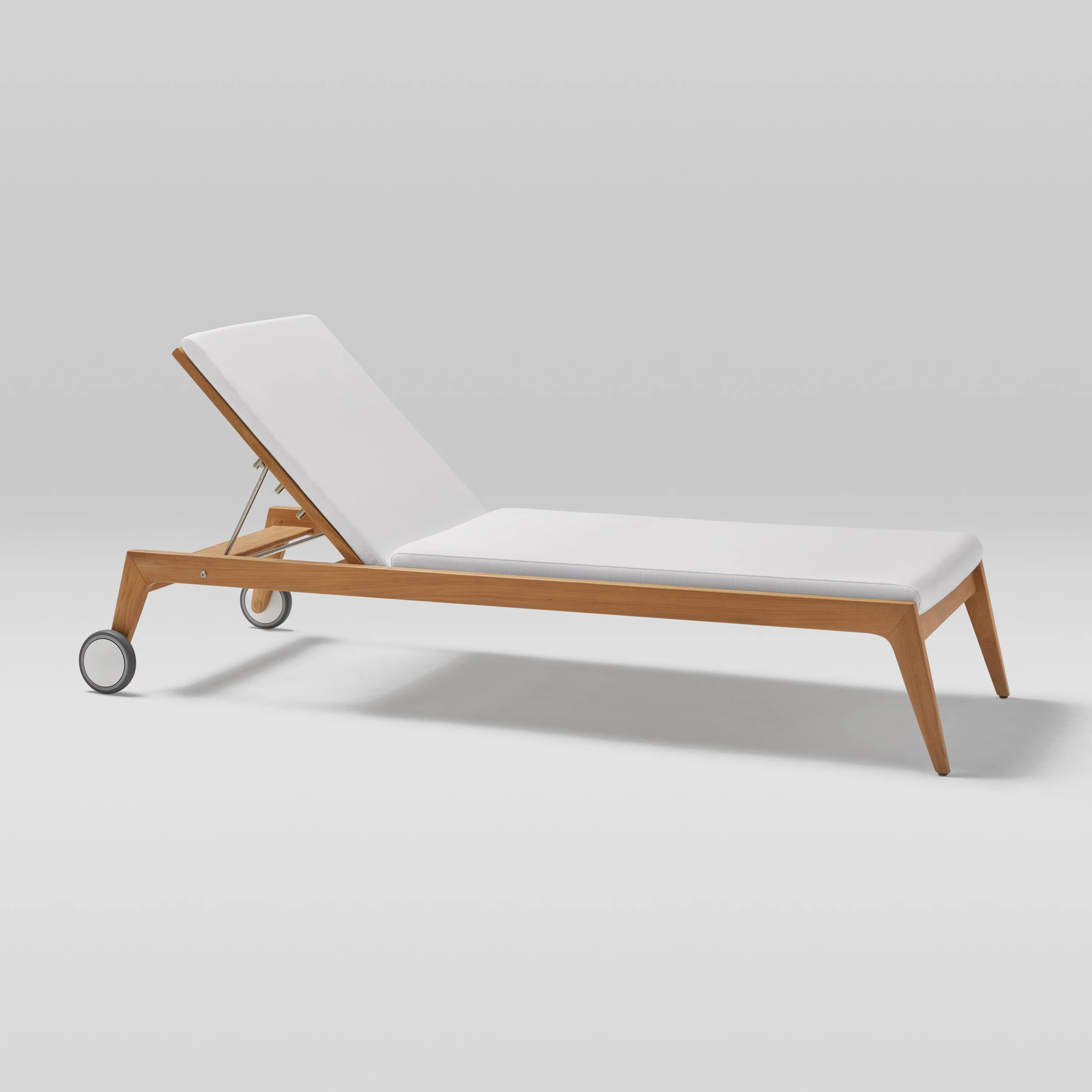 Paralel Outdoor Chaise Lounge - Image 3