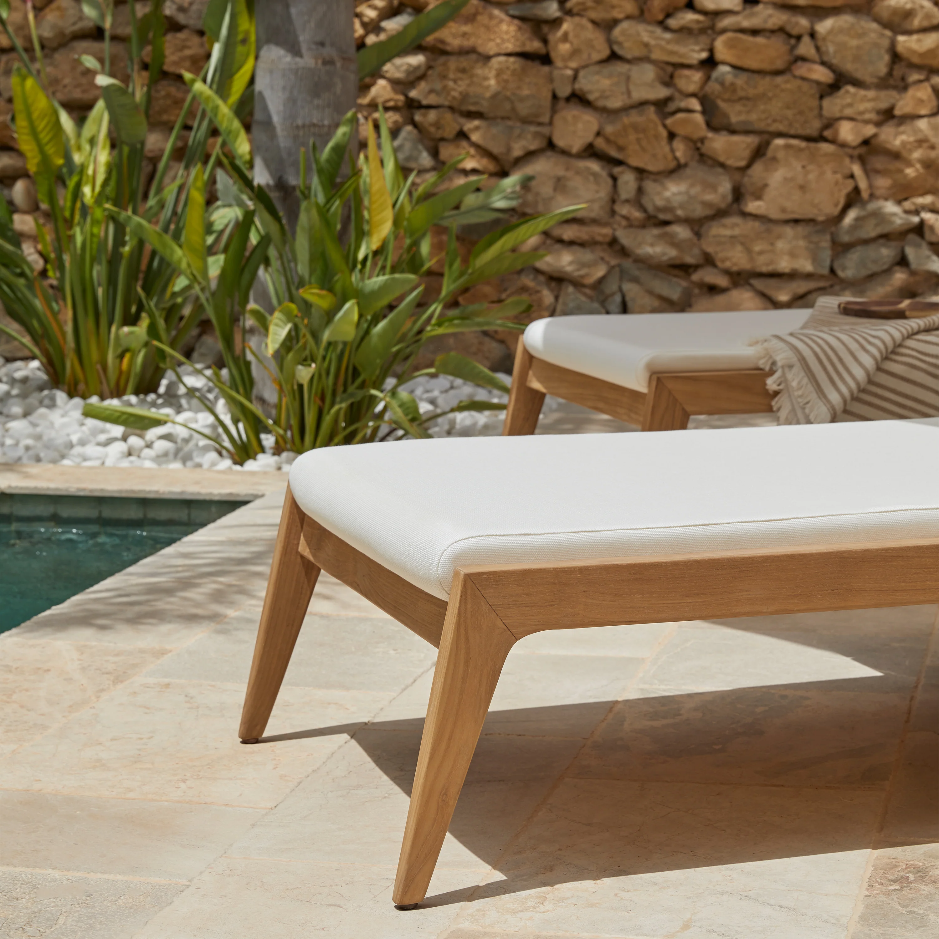 Paralel Outdoor Chaise Lounge - Image 31