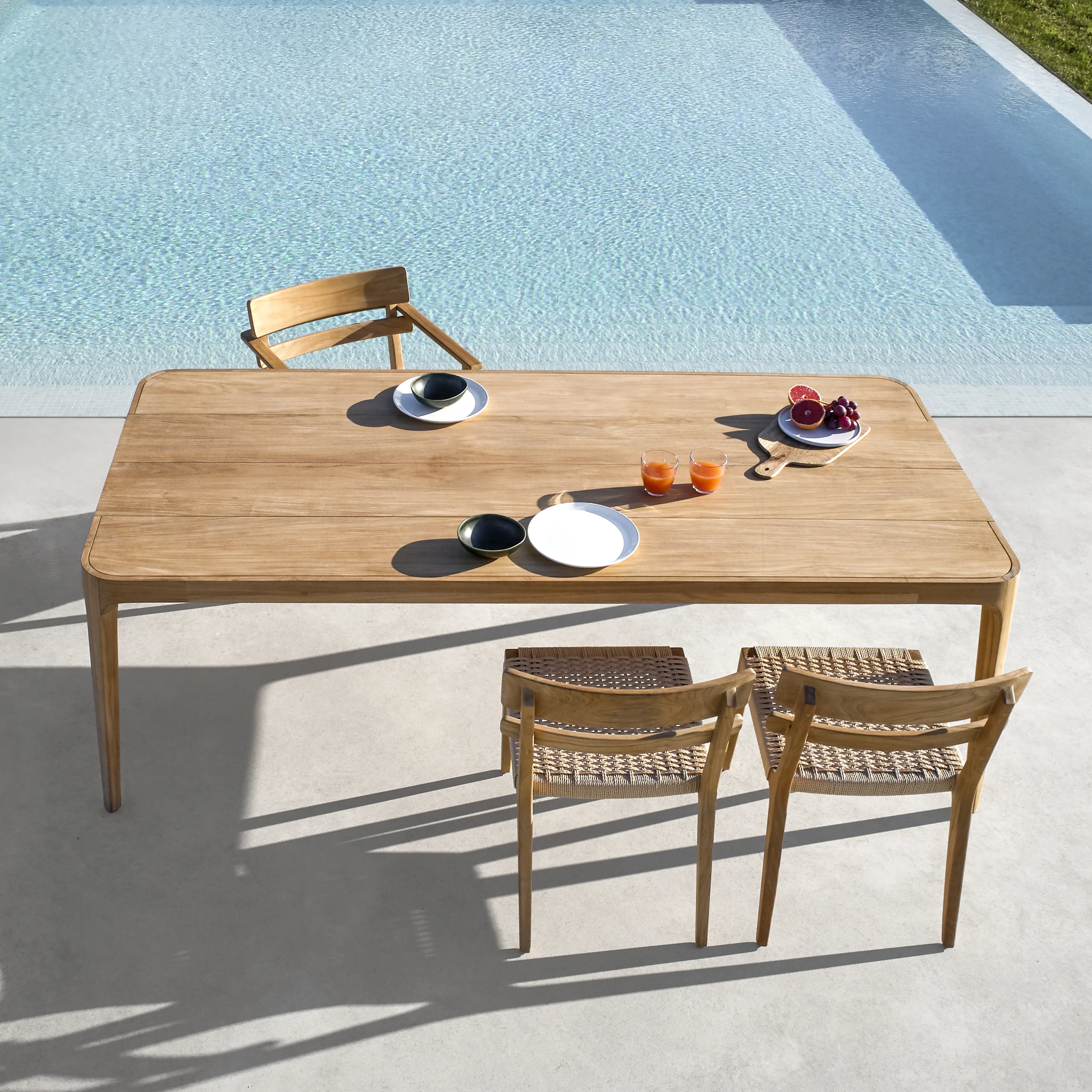 Paralel Rectangular Outdoor Dining Table - Image 6