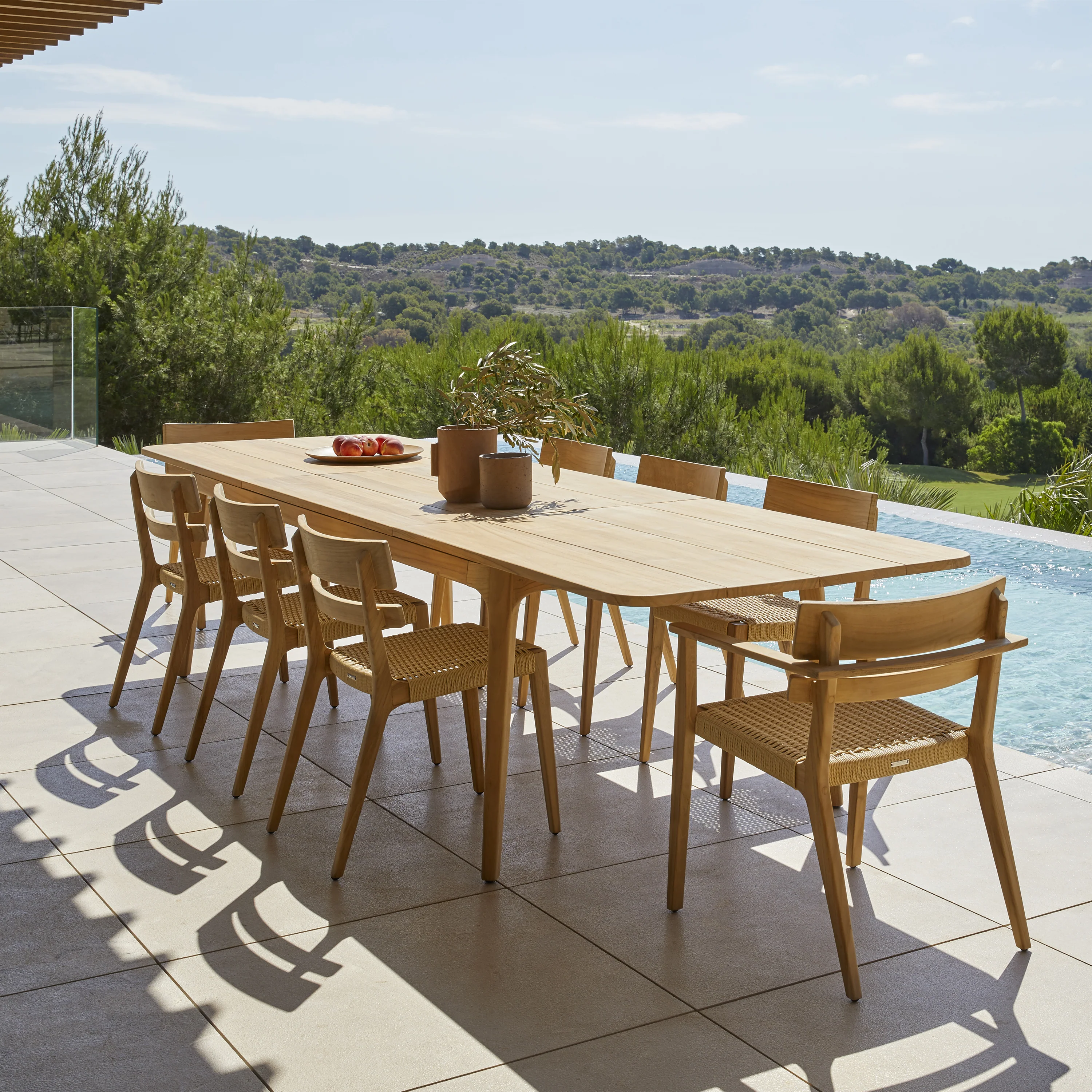 Paralel Rectangular Extendable Outdoor Dining Table - Image 4