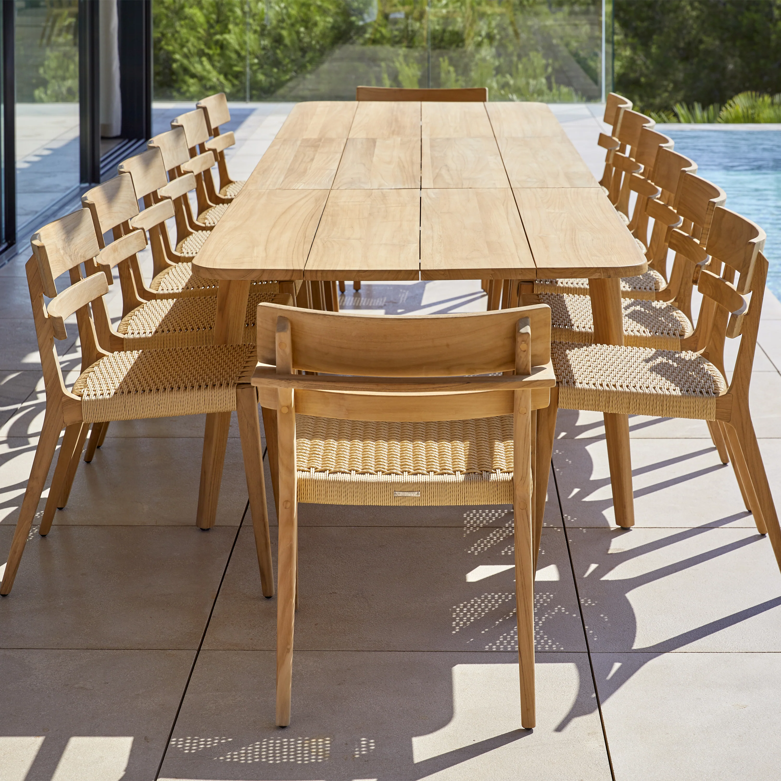 Paralel Rectangular Extendable Outdoor Dining Table - Image 7