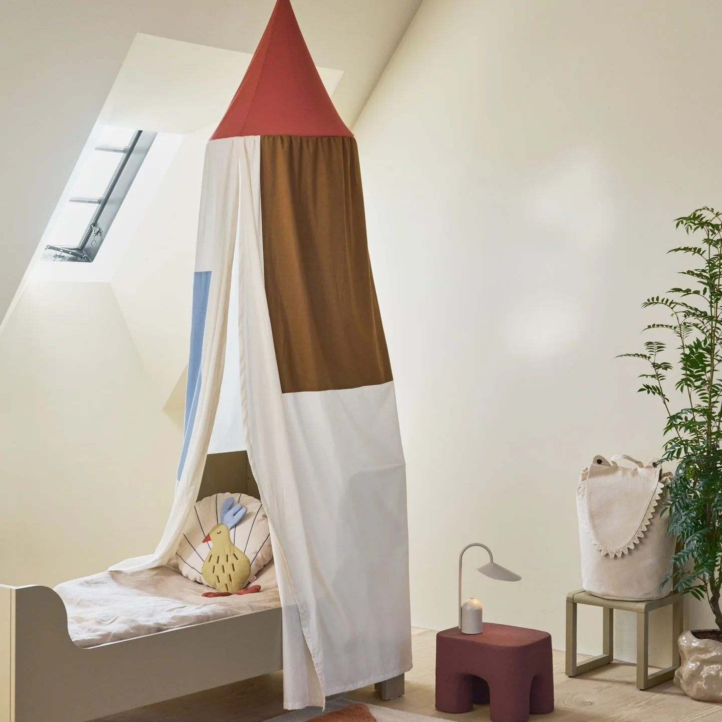 Patch Bed Canopy - Image 2