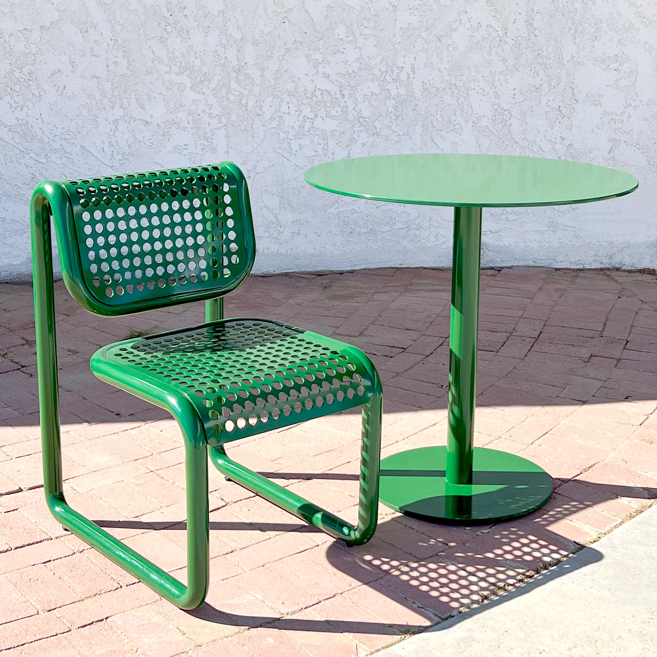 Pedestal Round Cafe Table - Image 6