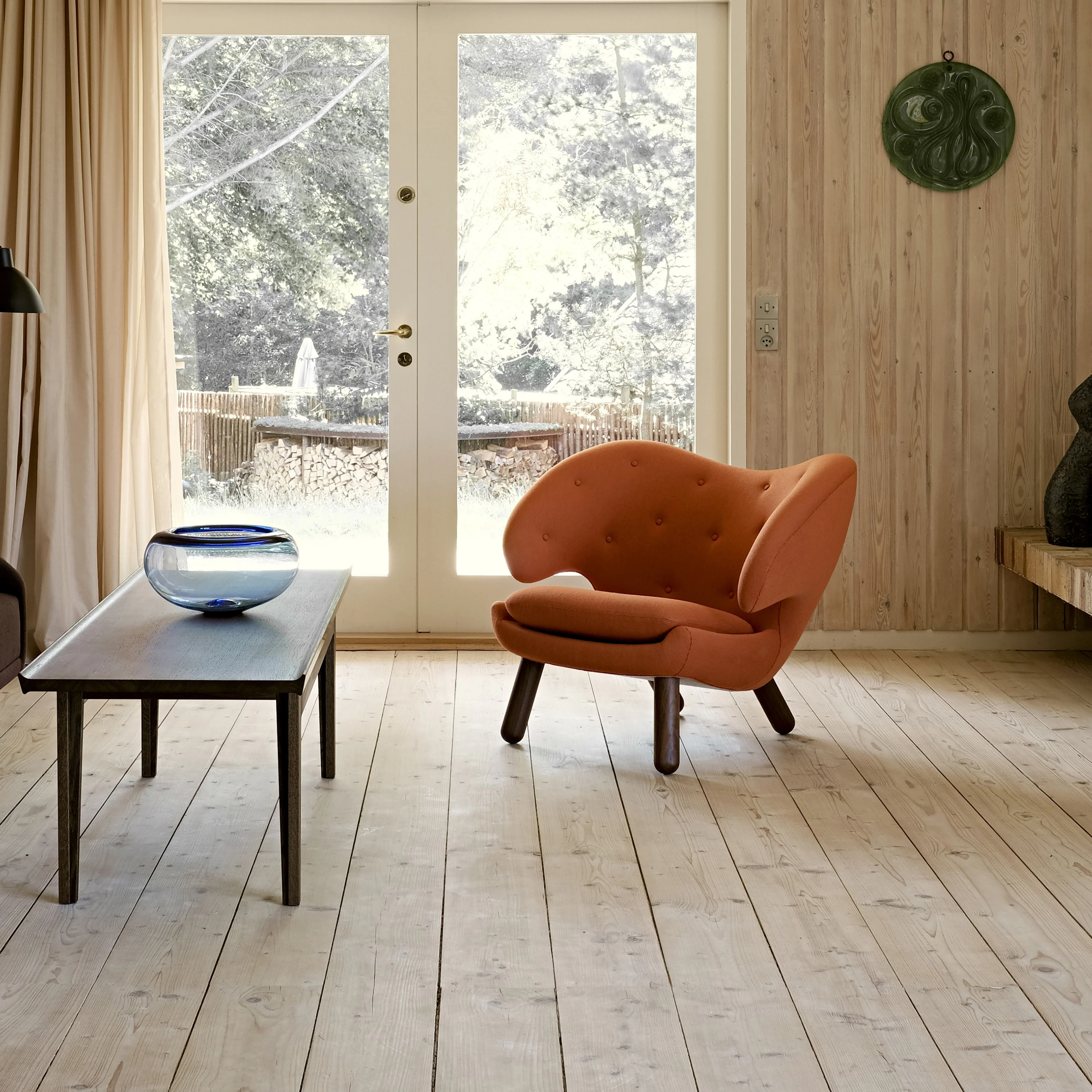 Pelican Lounge Chair - Image 19