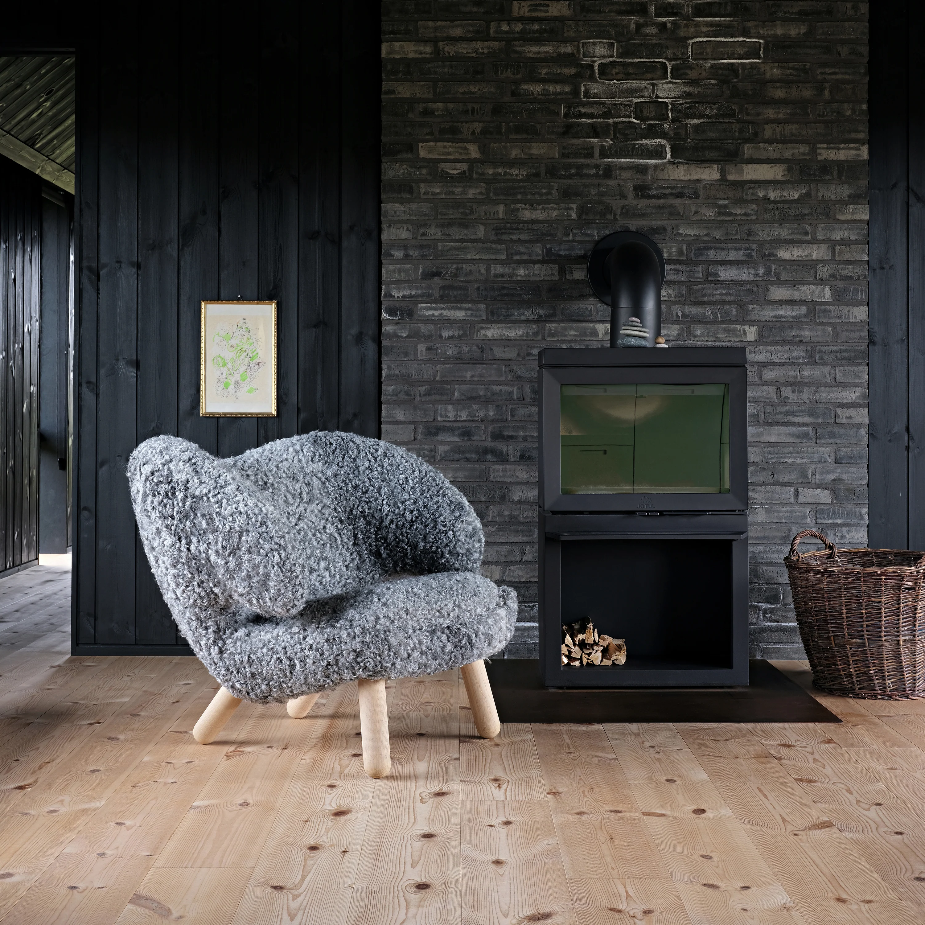 Pelican Sheepskin Lounge Chair - Image 12