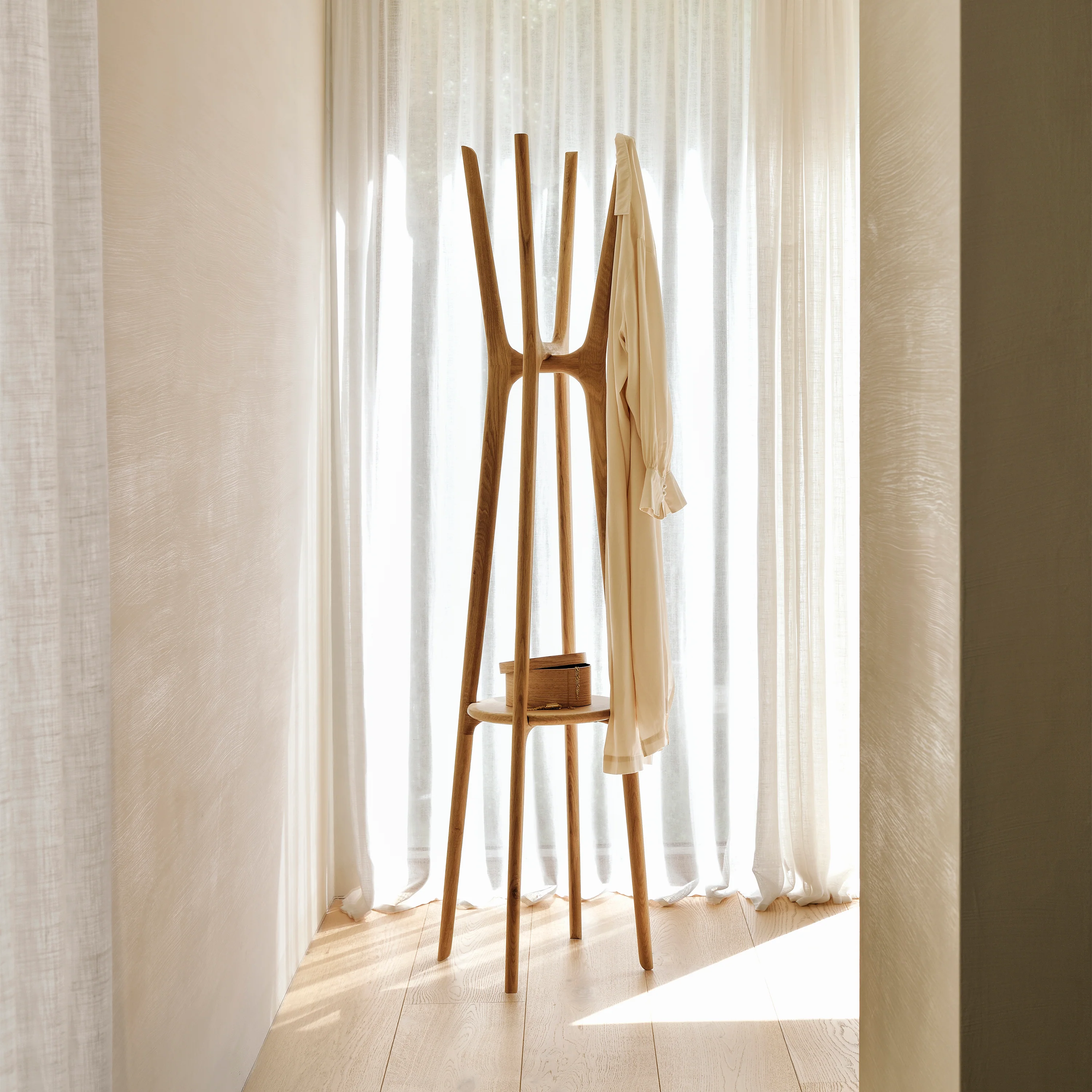 PI Coat Stand - Image 2