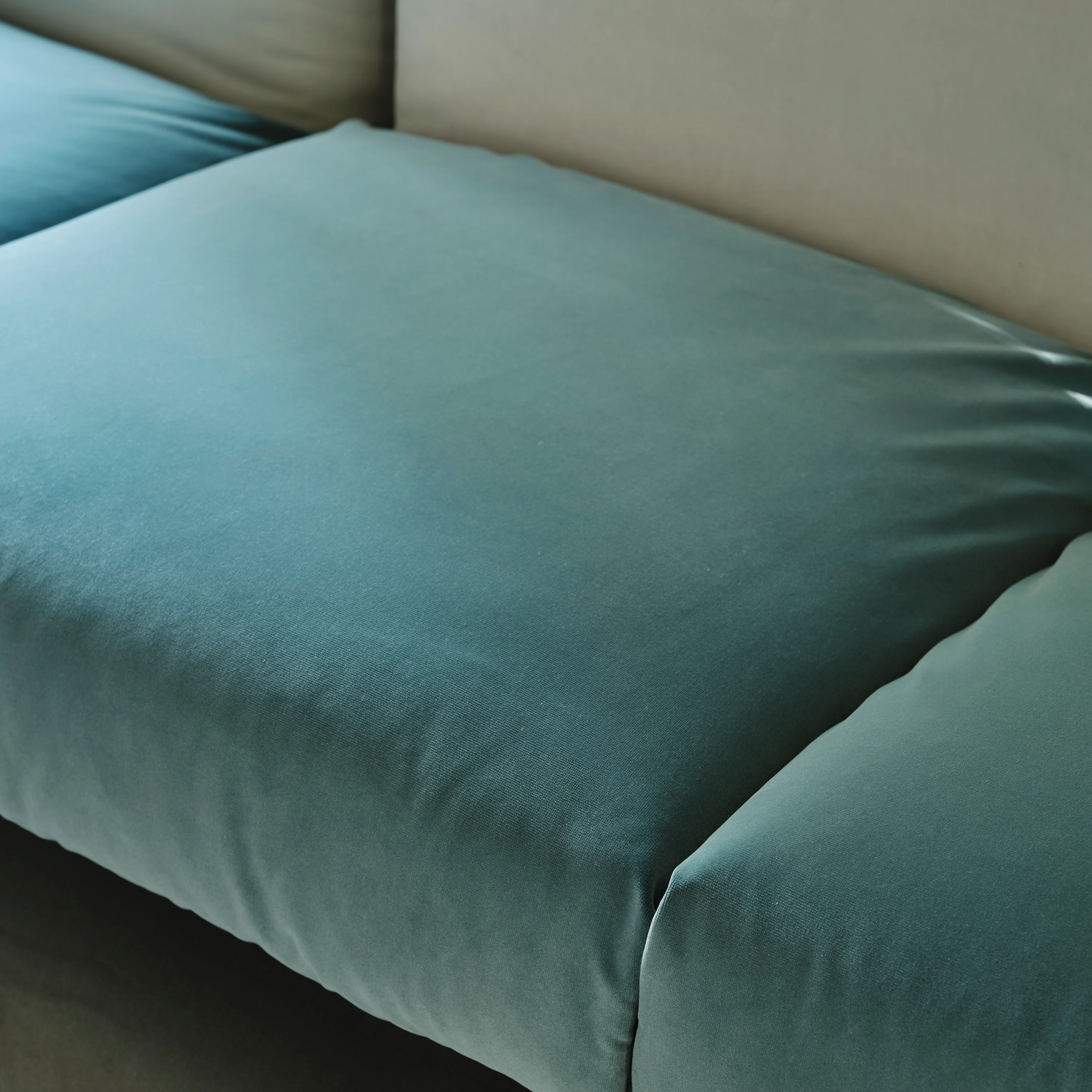 Pillow Velvet Sofa - Image 12