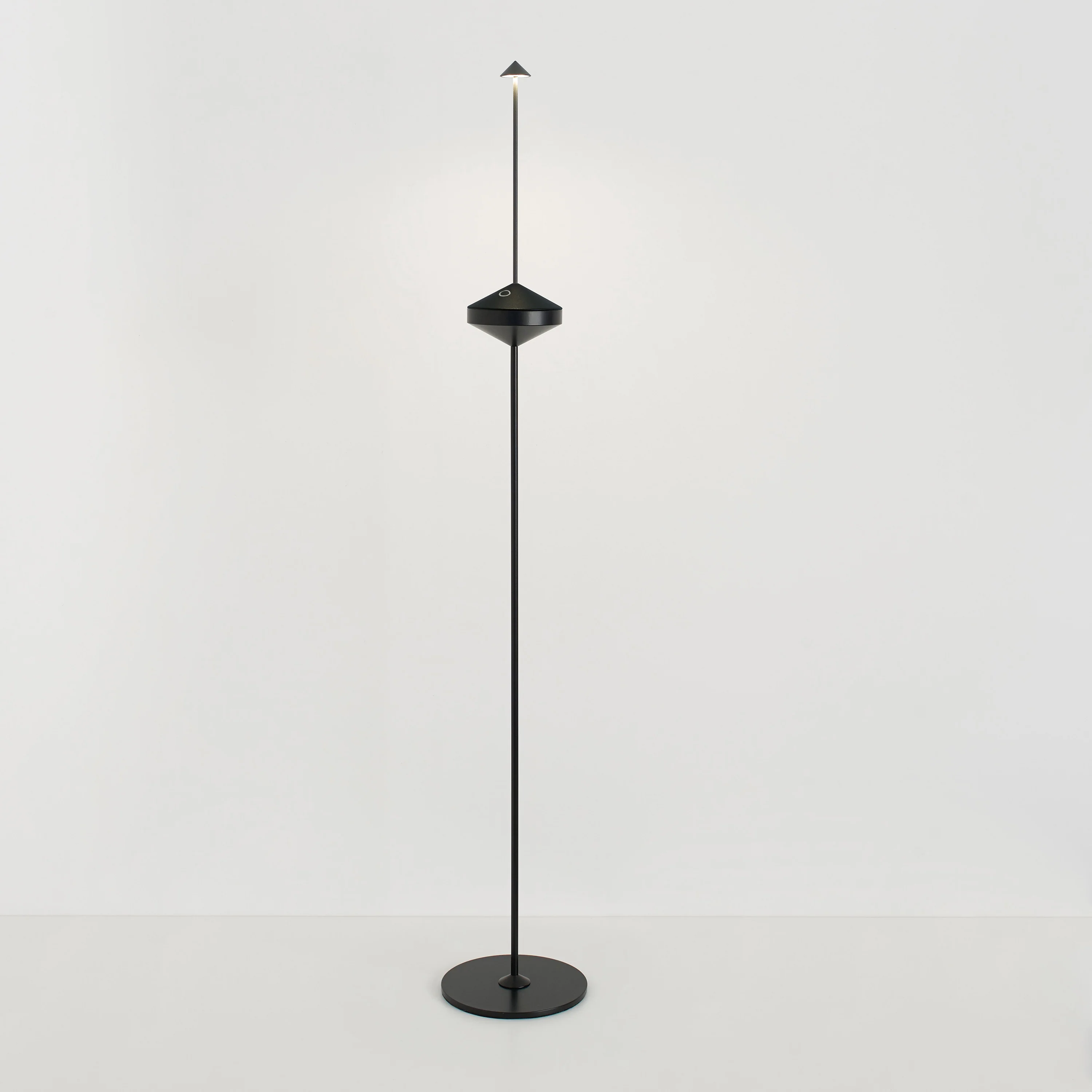 Pina Pro Floor Lamp - Image 15