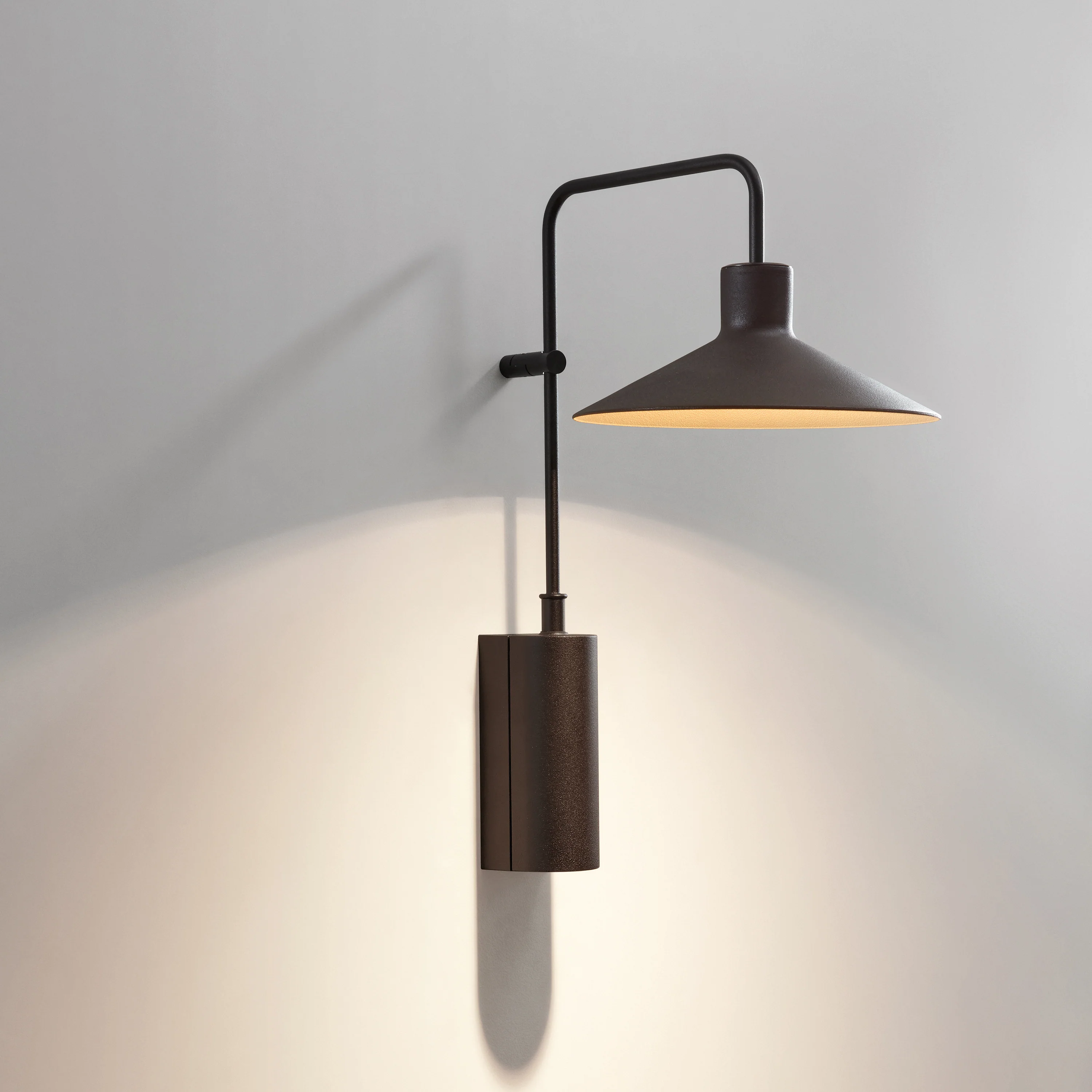 Platet Outdoor Wall Light