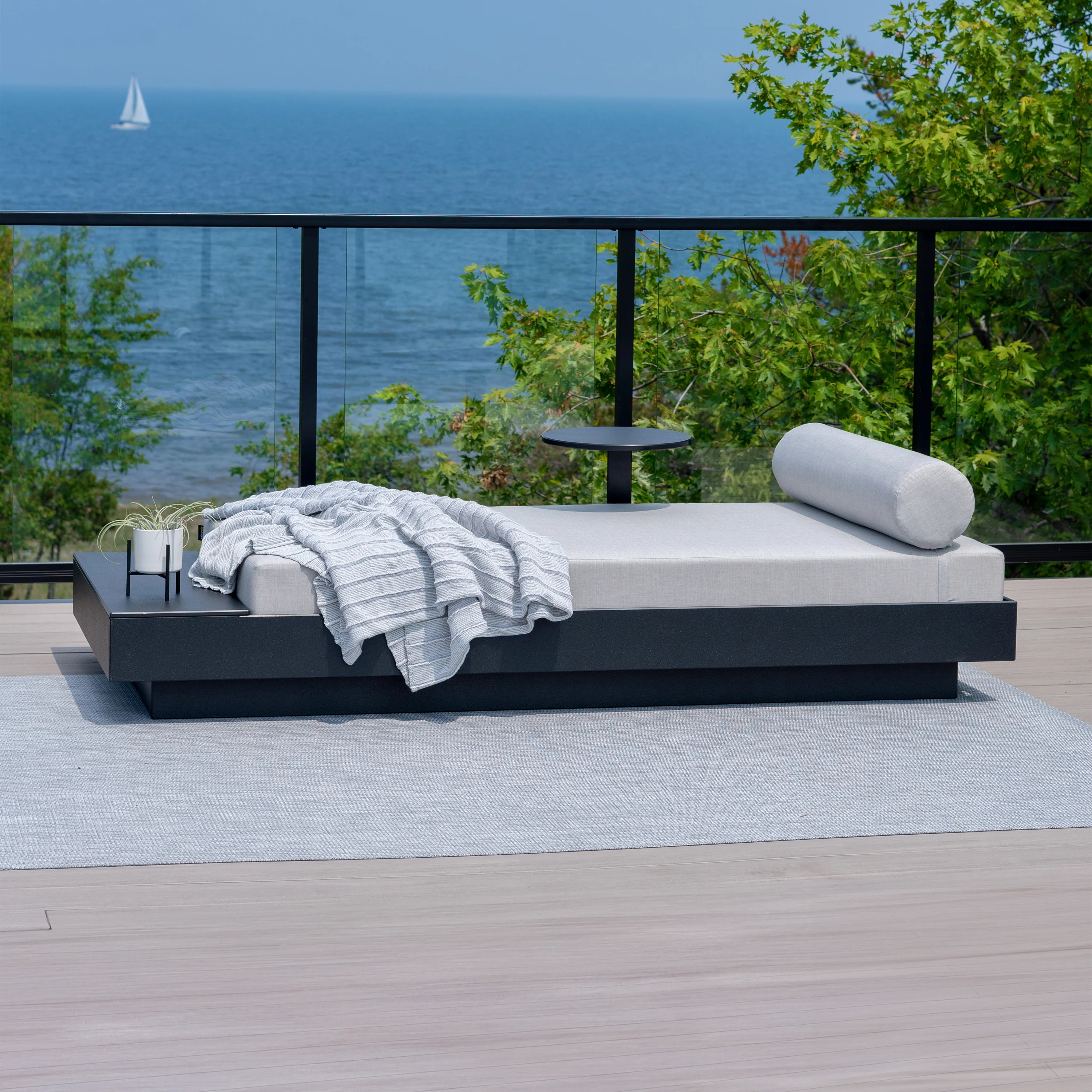Platform One Outdoor Daybed with Table - Image 91