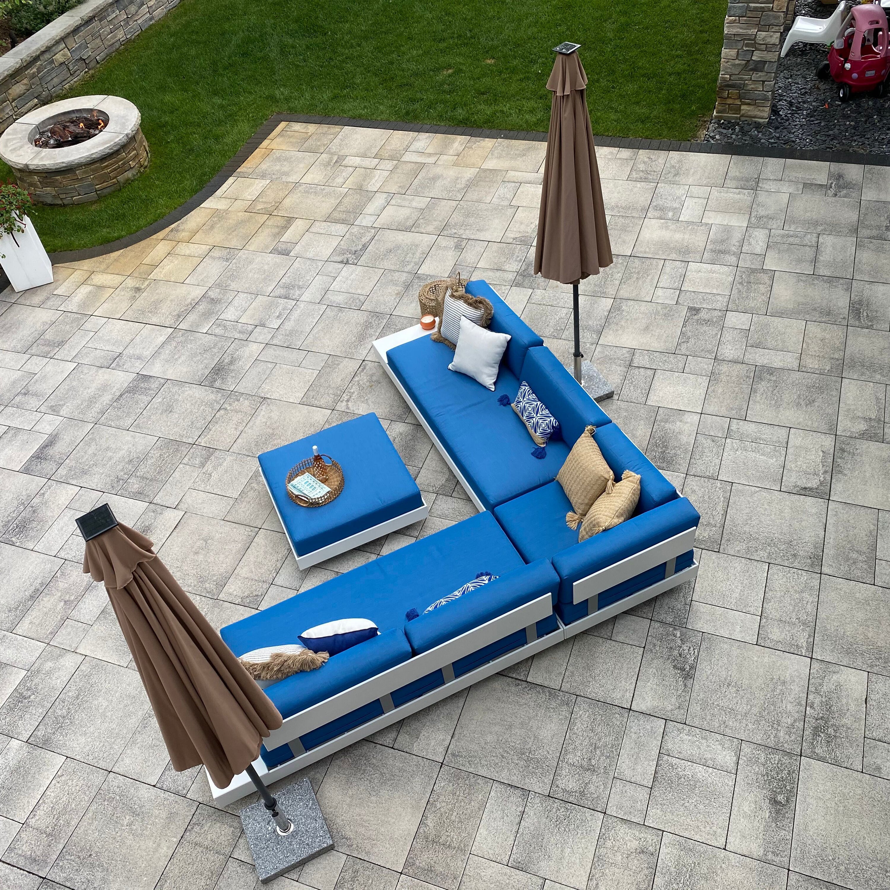 Platform One Outdoor Lounge - Image 45