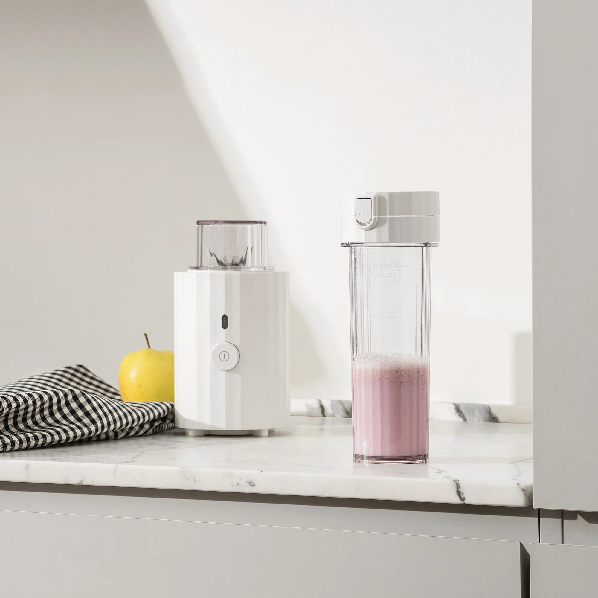 Plisse Personal Smoothier Maker - Image 4