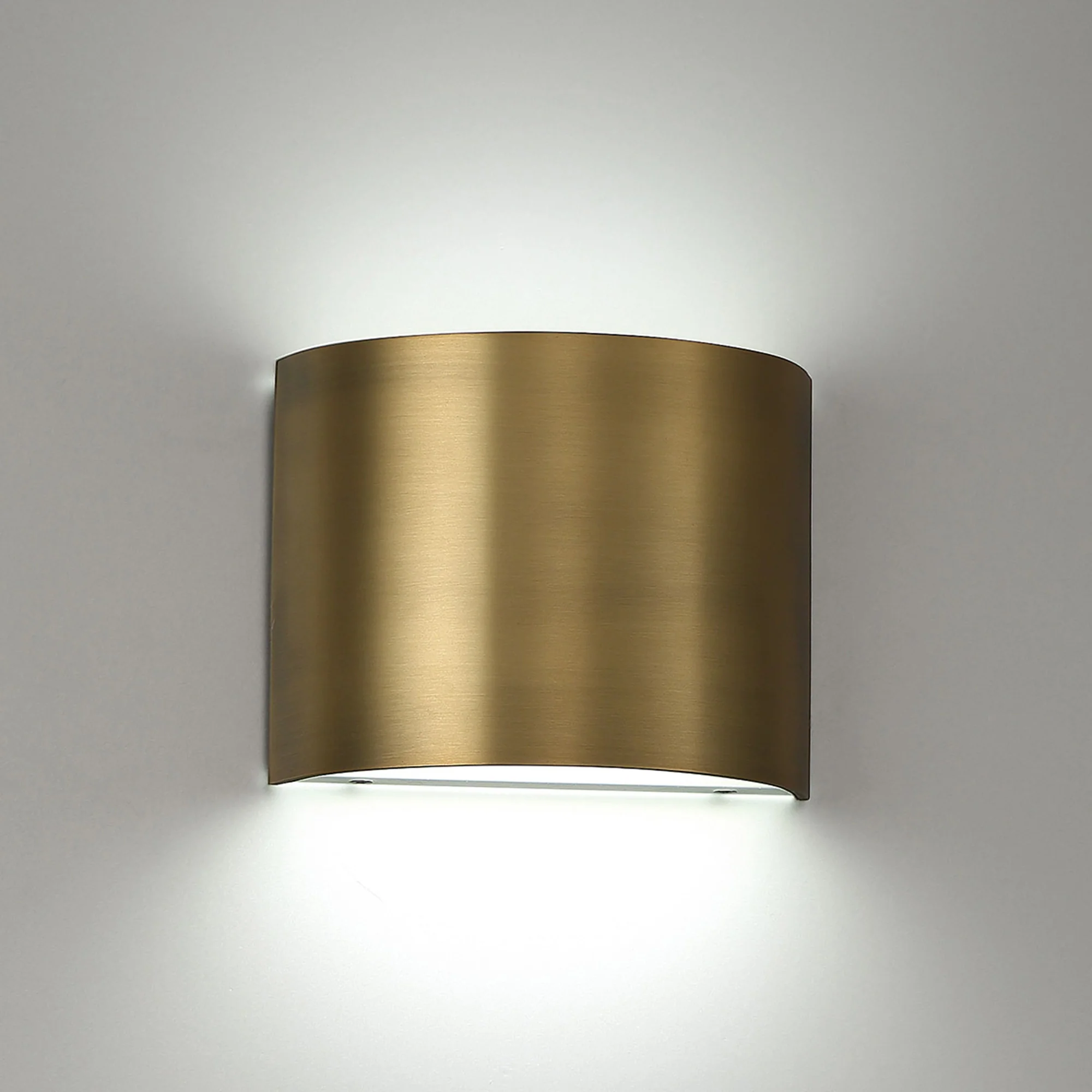Pocket LED Wall Sconce - Image 13