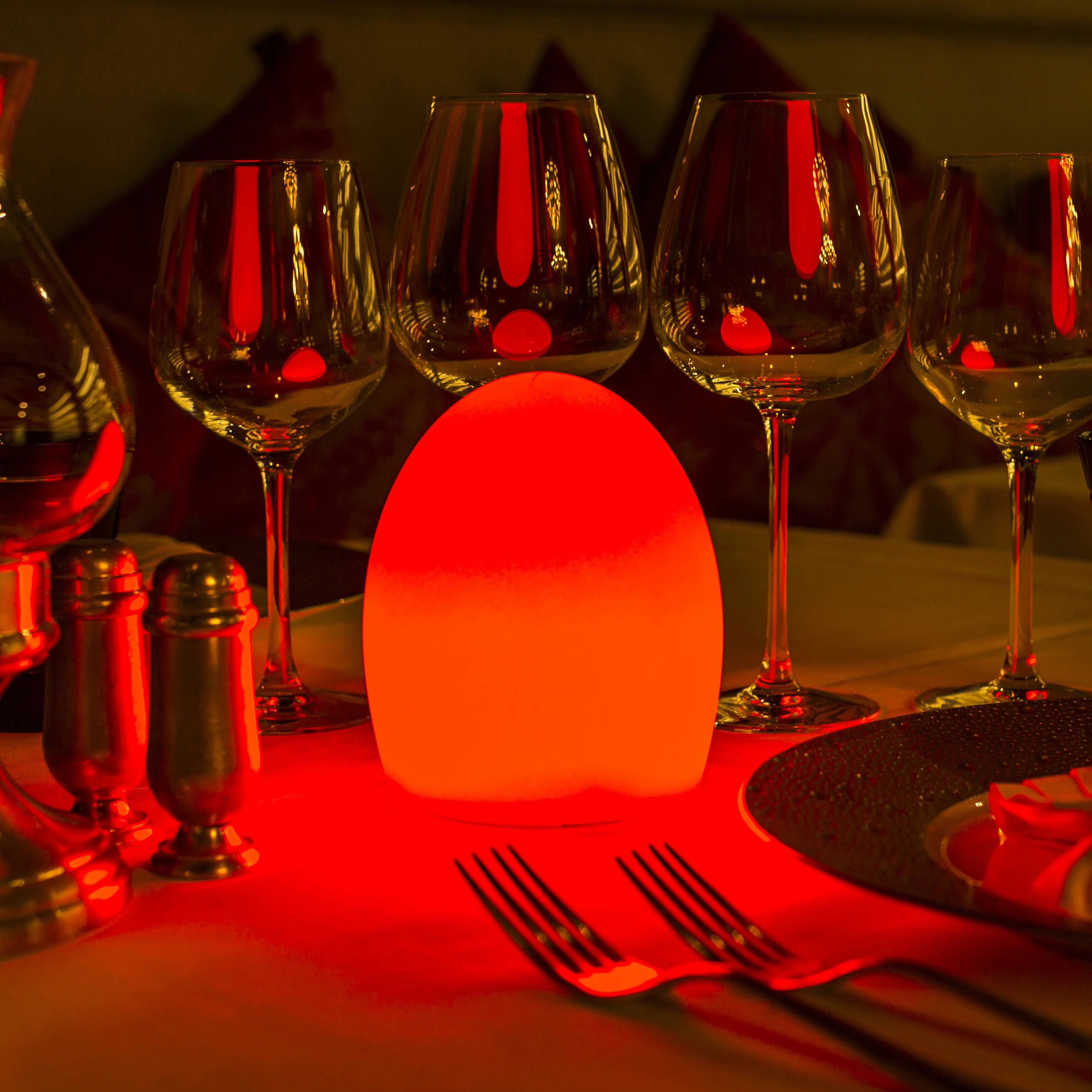 Point Outdoor Bluetooth LED Table Lamp - Image 3