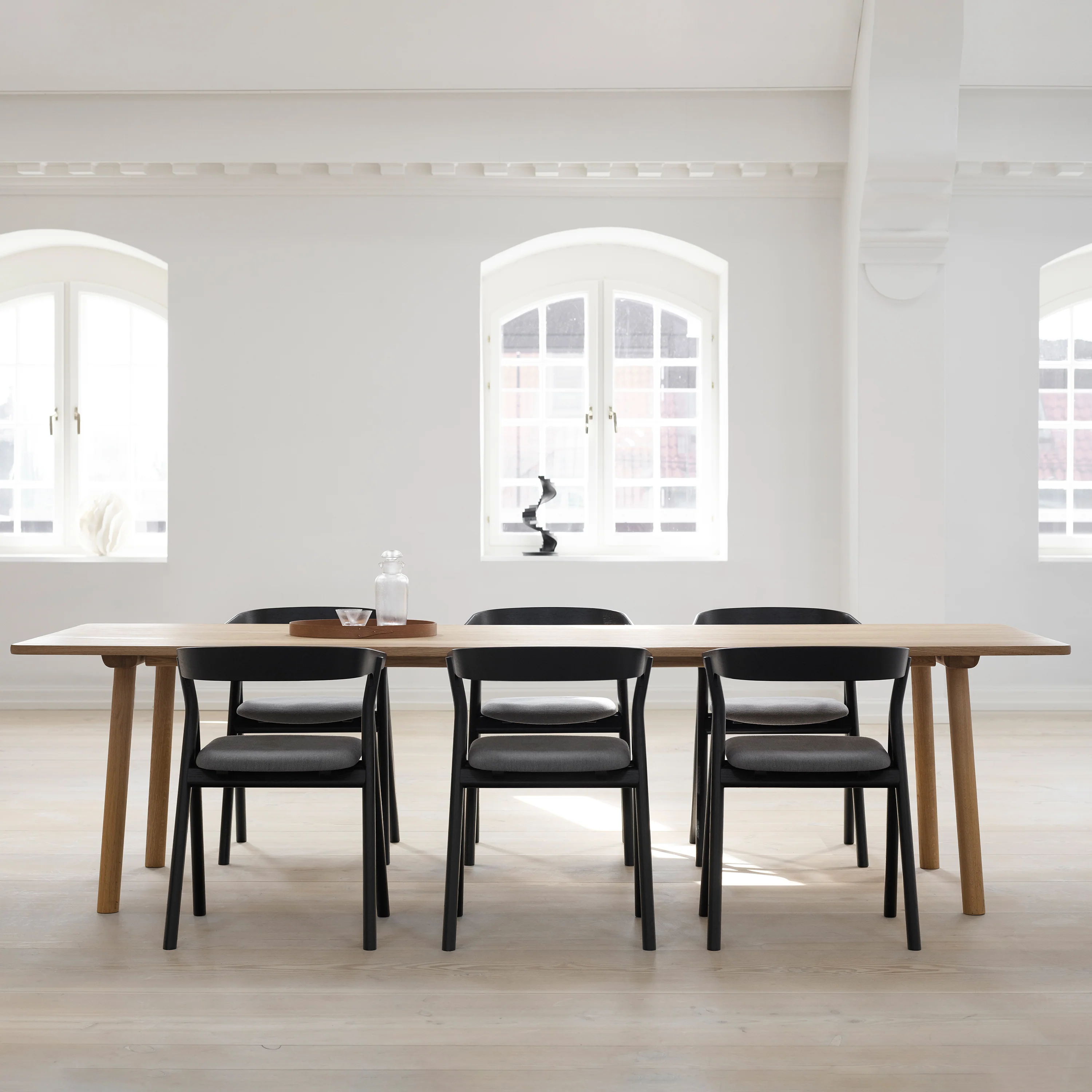 Post Dining Table - Image 15