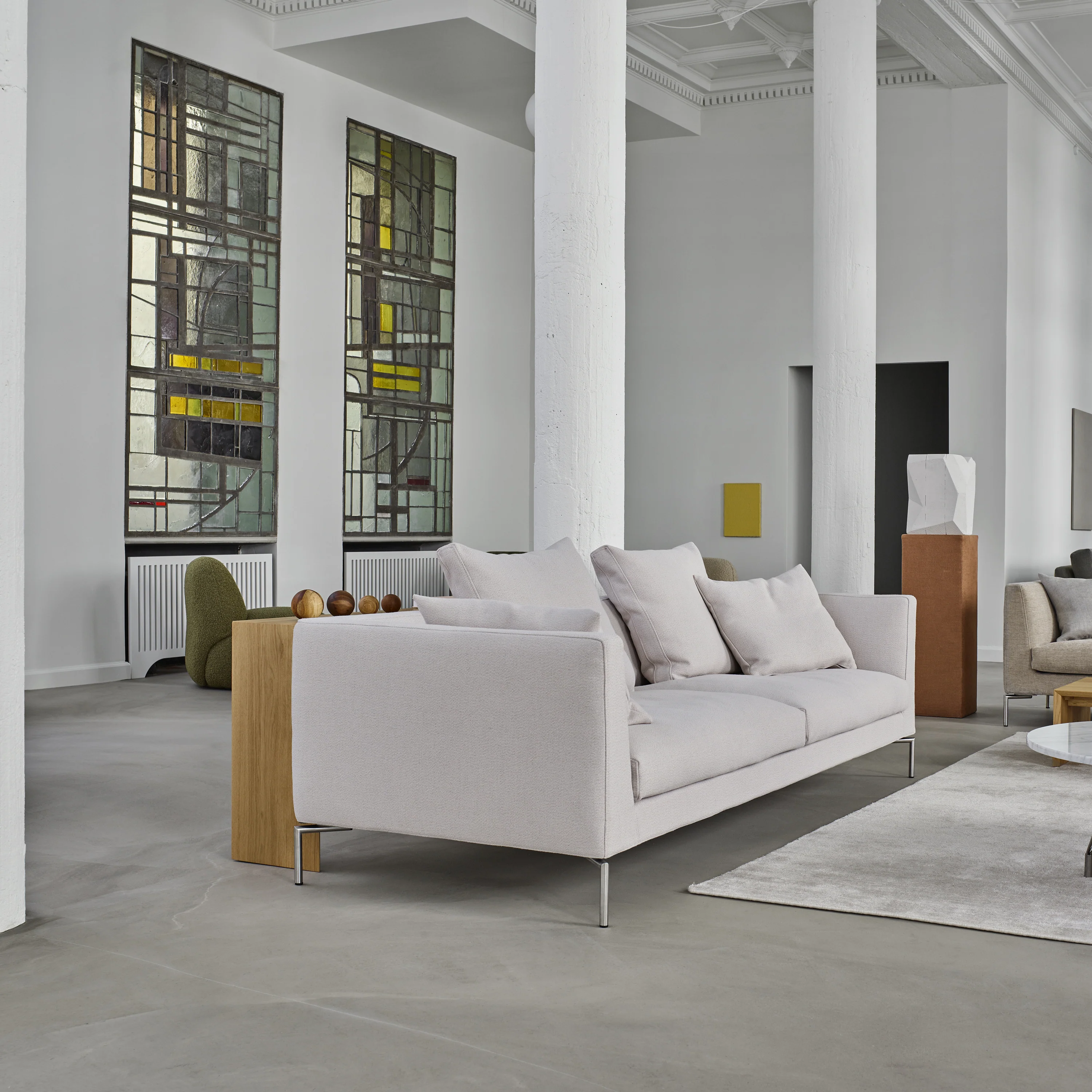 RA Sofa - Image 4