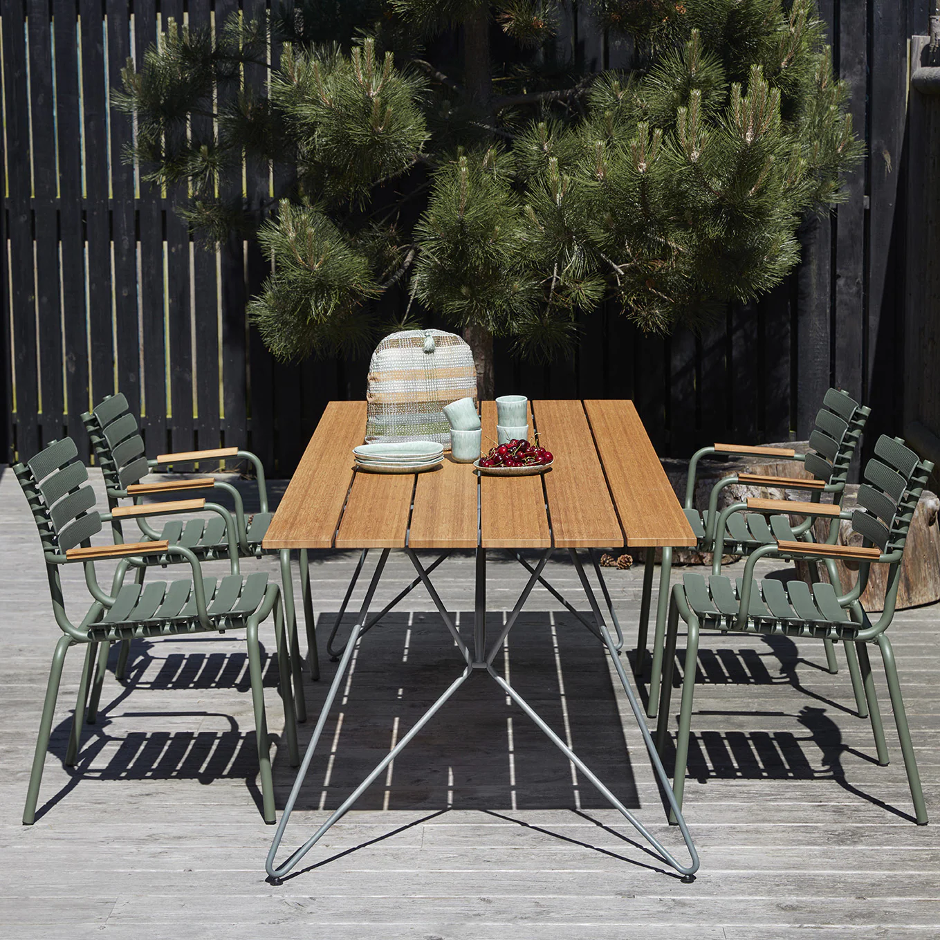ReCLIPS Outdoor Dining Chair - Image 10
