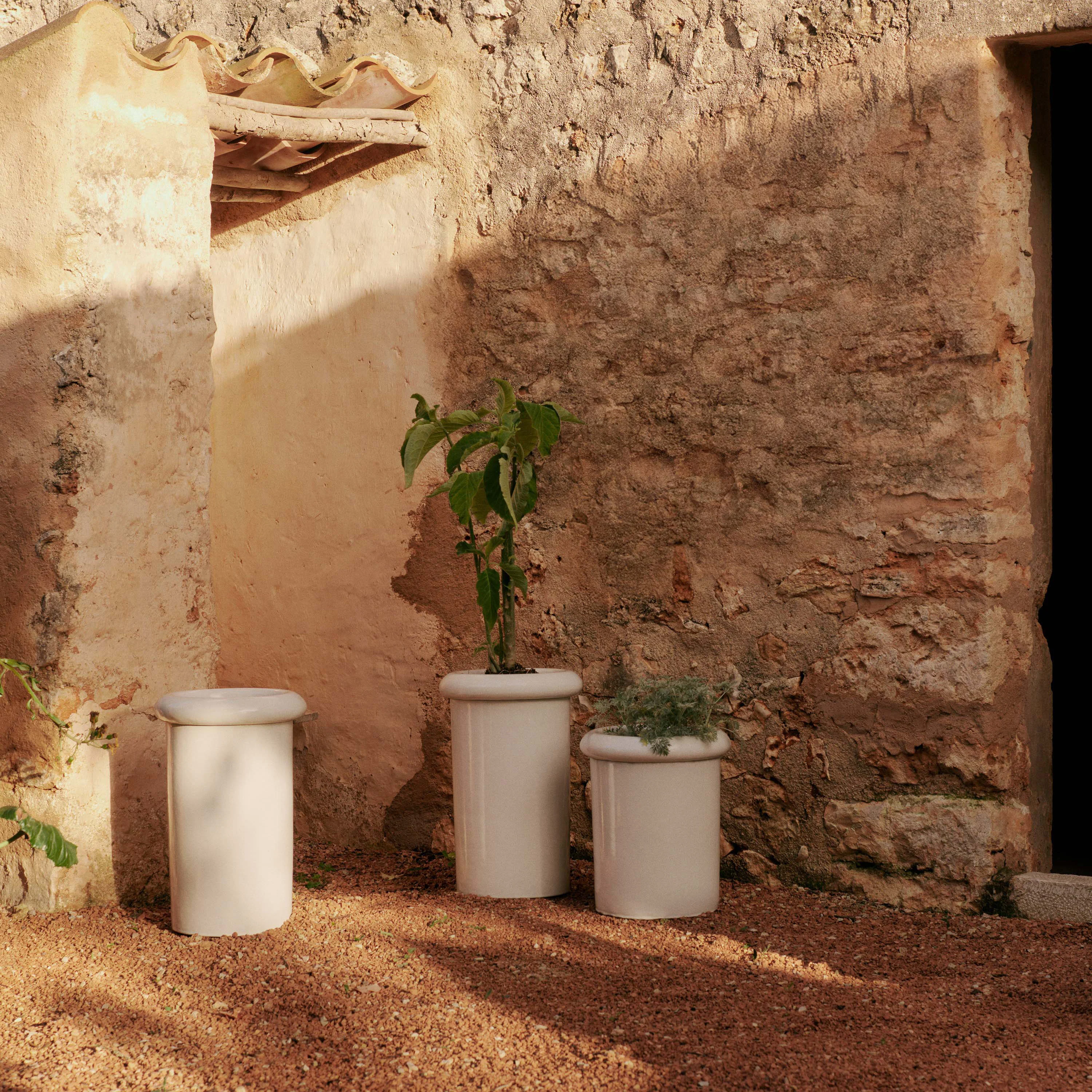 Rollo Outdoor Planter - Image 7