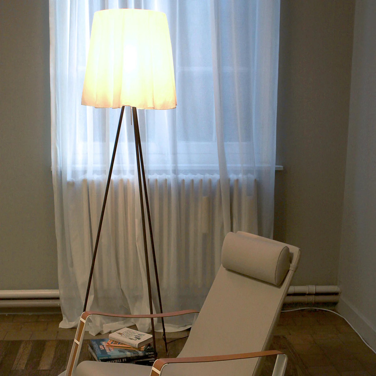 Rosy Angelis Floor Lamp - Image 6