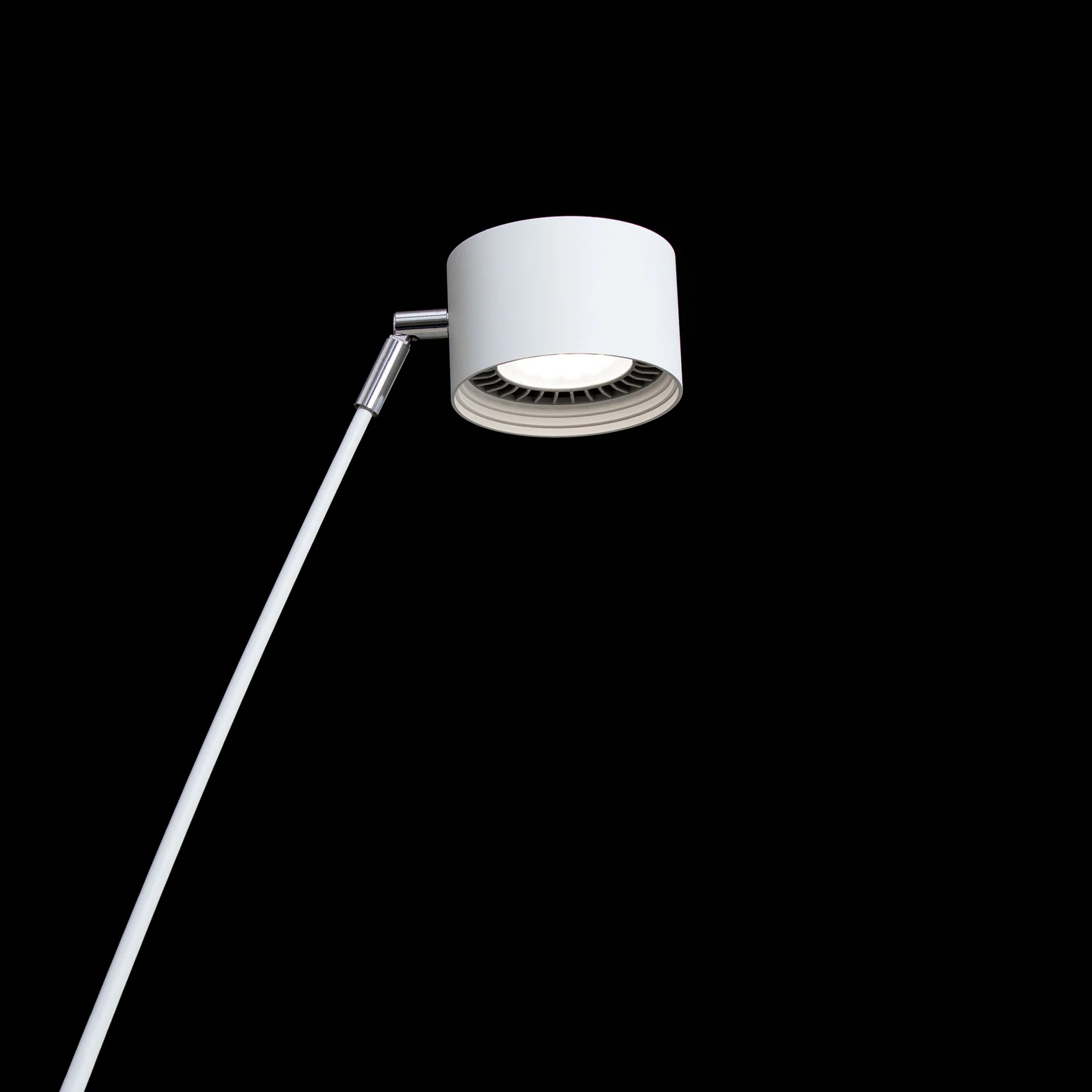 Sampei LED Floor Lamp - Image 4
