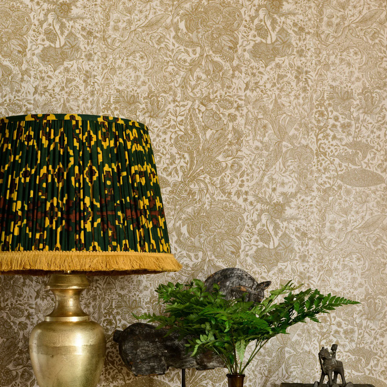 Sarkozi Embroidery Wallpaper - Image 6