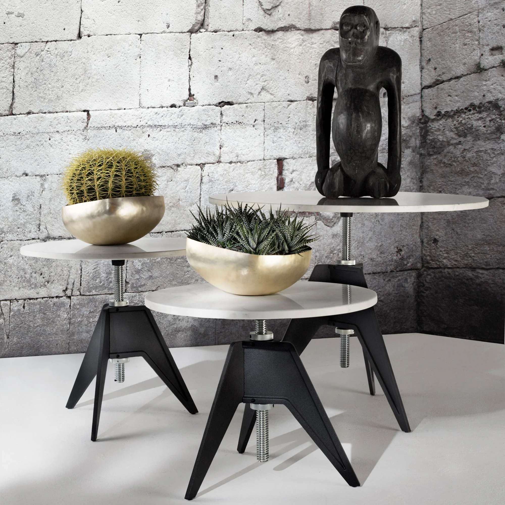 Screw Café Table - Image 11